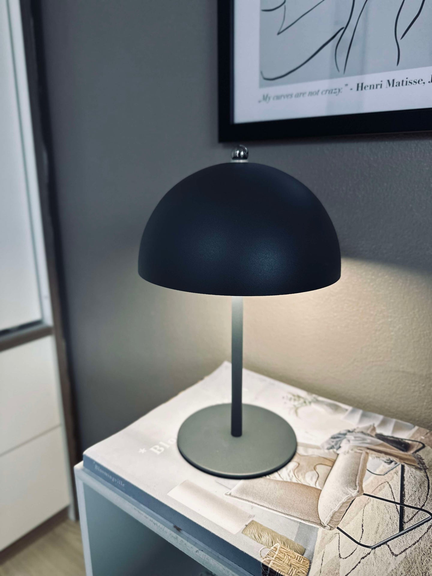 LED-Touch-Tischlampe, beige und grau