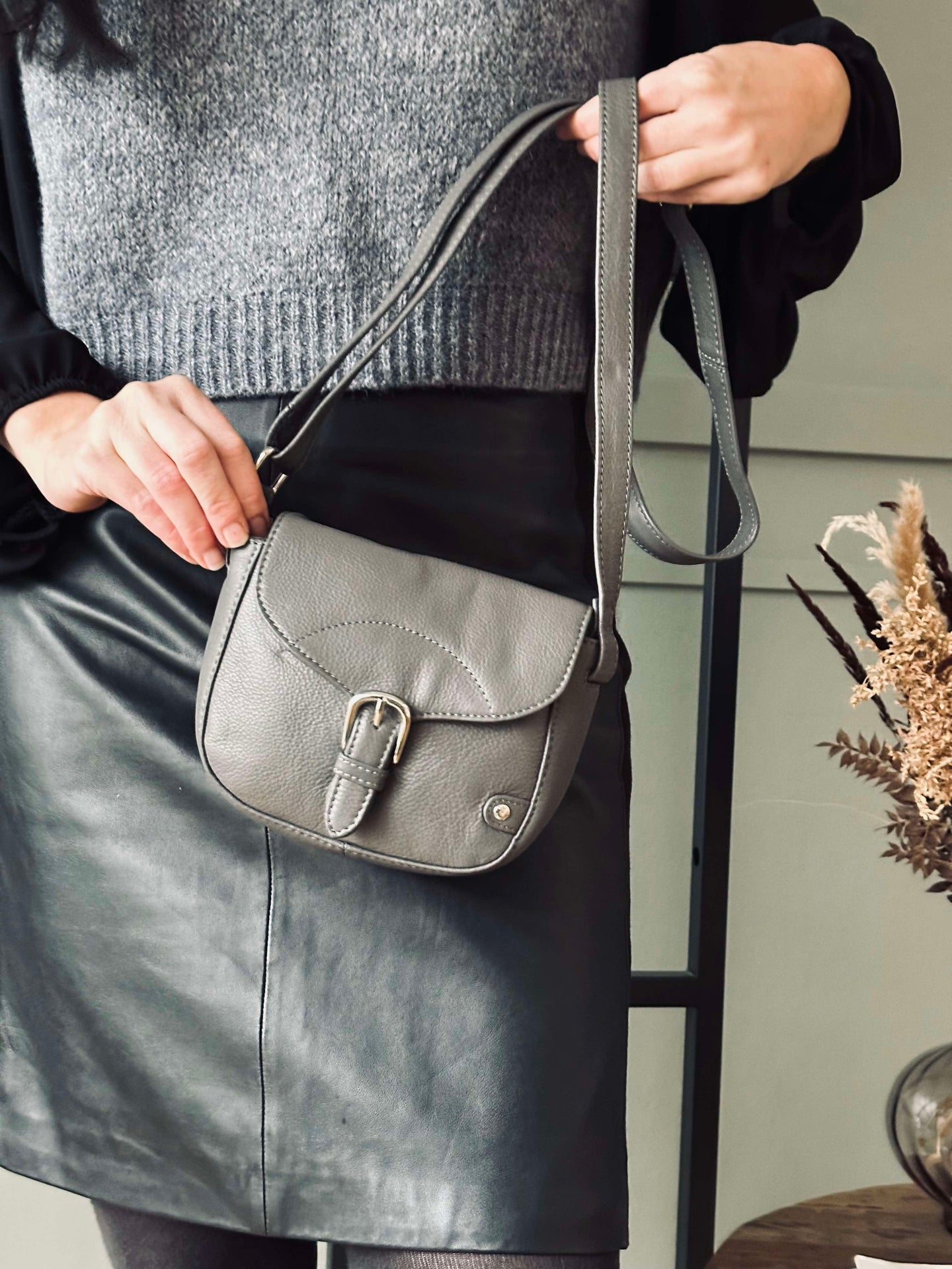 Crossbody Aura Grey