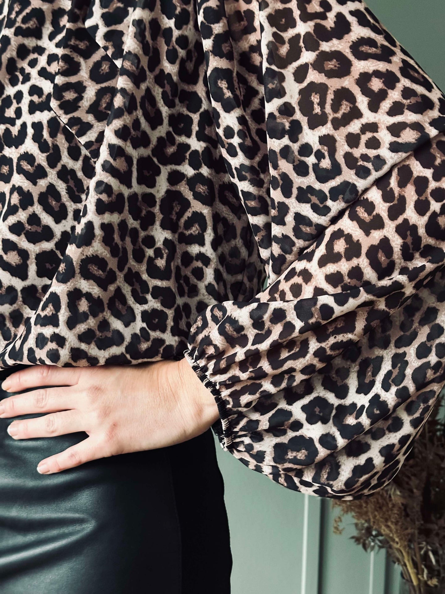 Bluse mit Schleife - Leopard