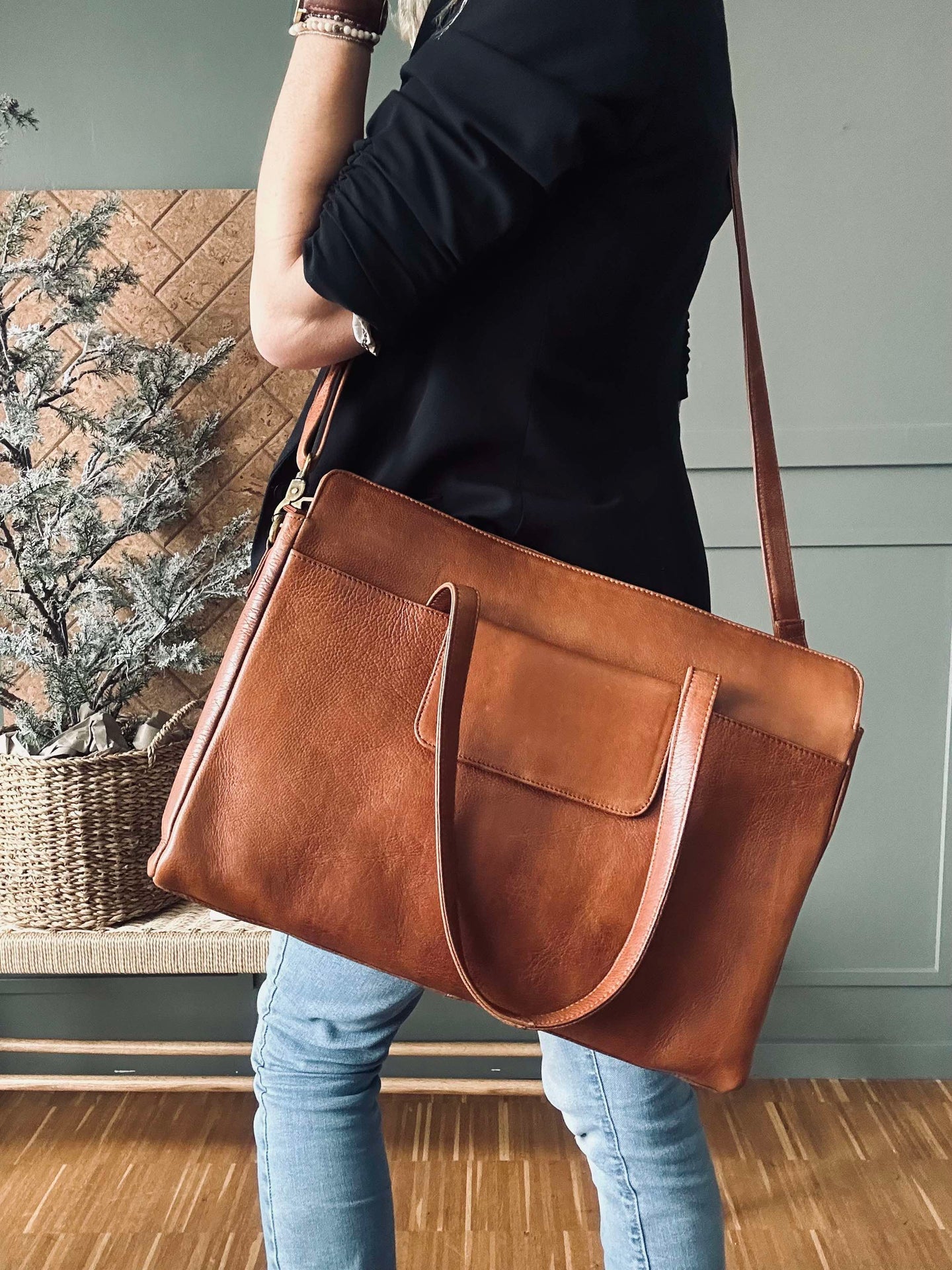 Elvira Arbeitstasche Walnut