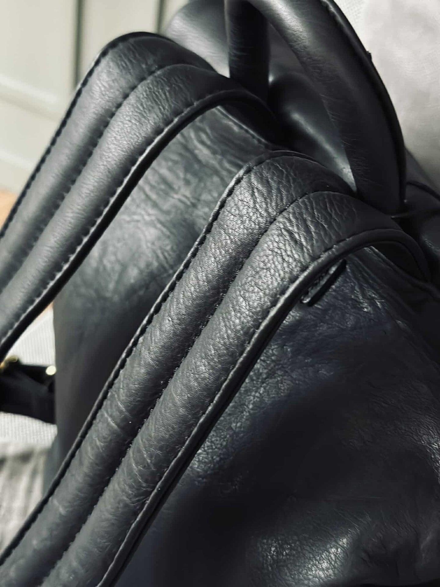Rucksack aus hochwertigem Rindsleder