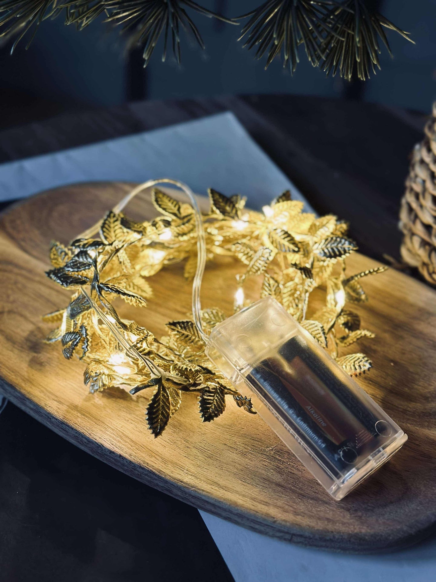 Lichterkette mit Blättern - Gold