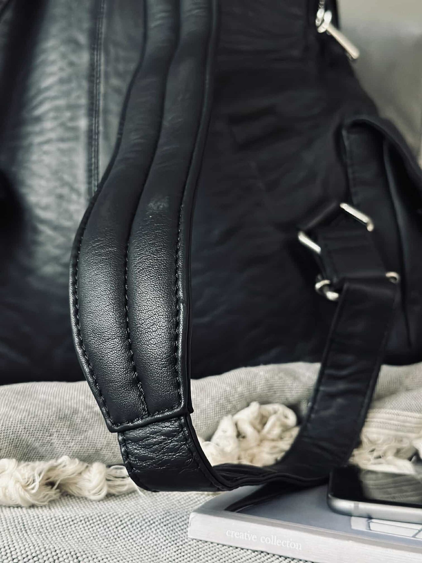 Rucksack cooles Design – Weiches Lammleder schwarz