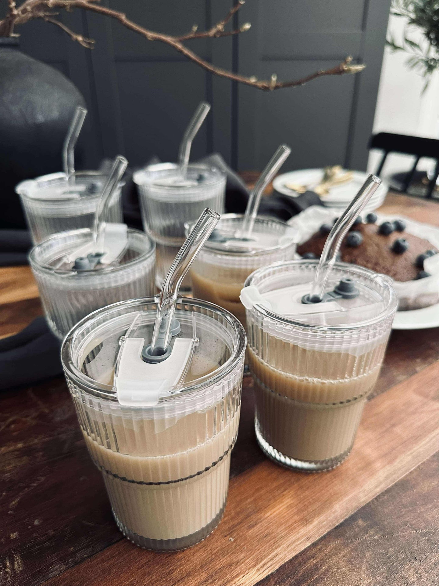 Lattegläser mit Deckel und Strohhalm - 6 Stück