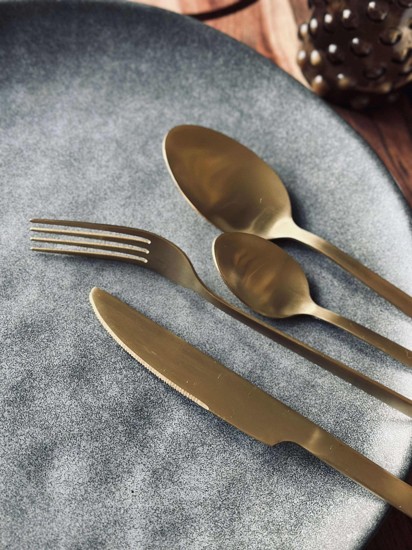 Besteck für 4 Personen - Classic Gold