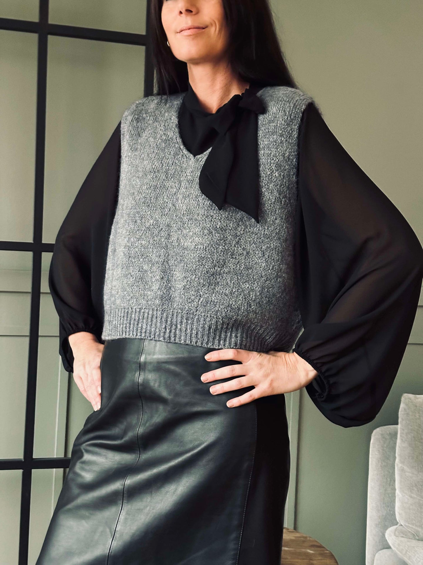 Bluse mit Schleife - Black