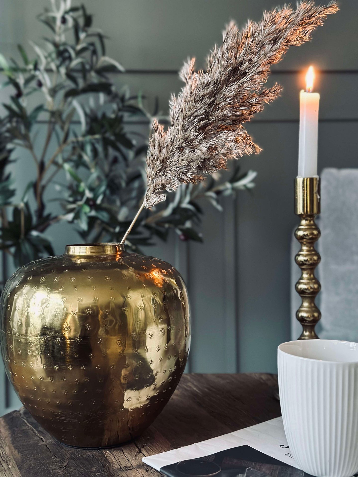 Vase Golden