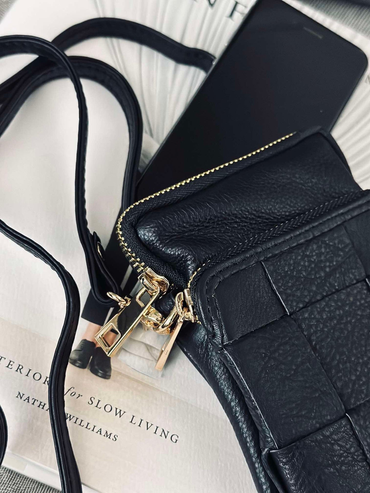 Handytasche Bolette gold