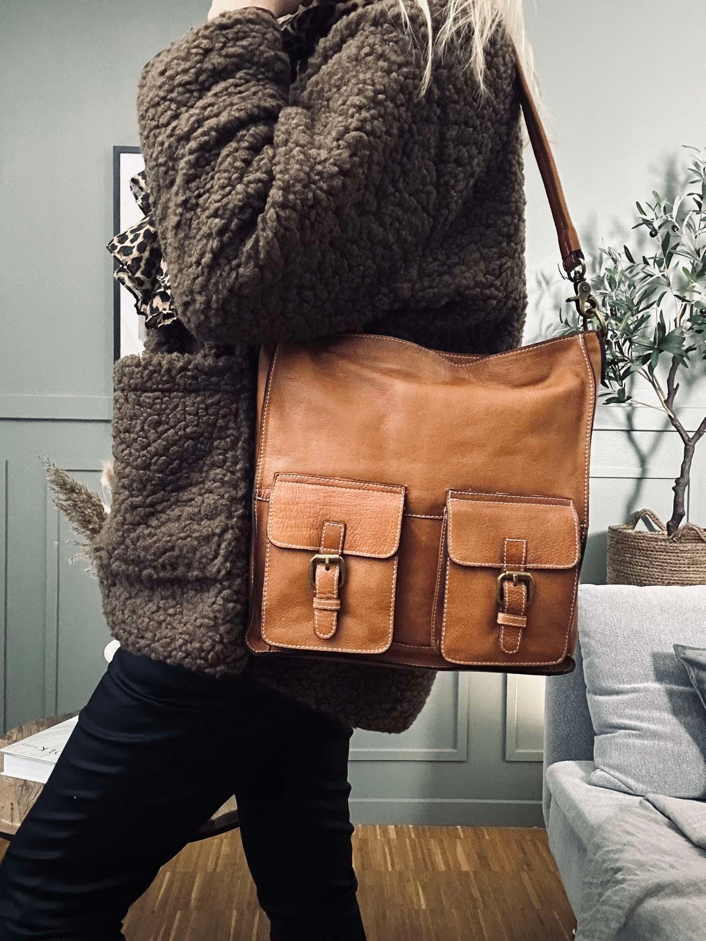 Schultertasche Alma Big