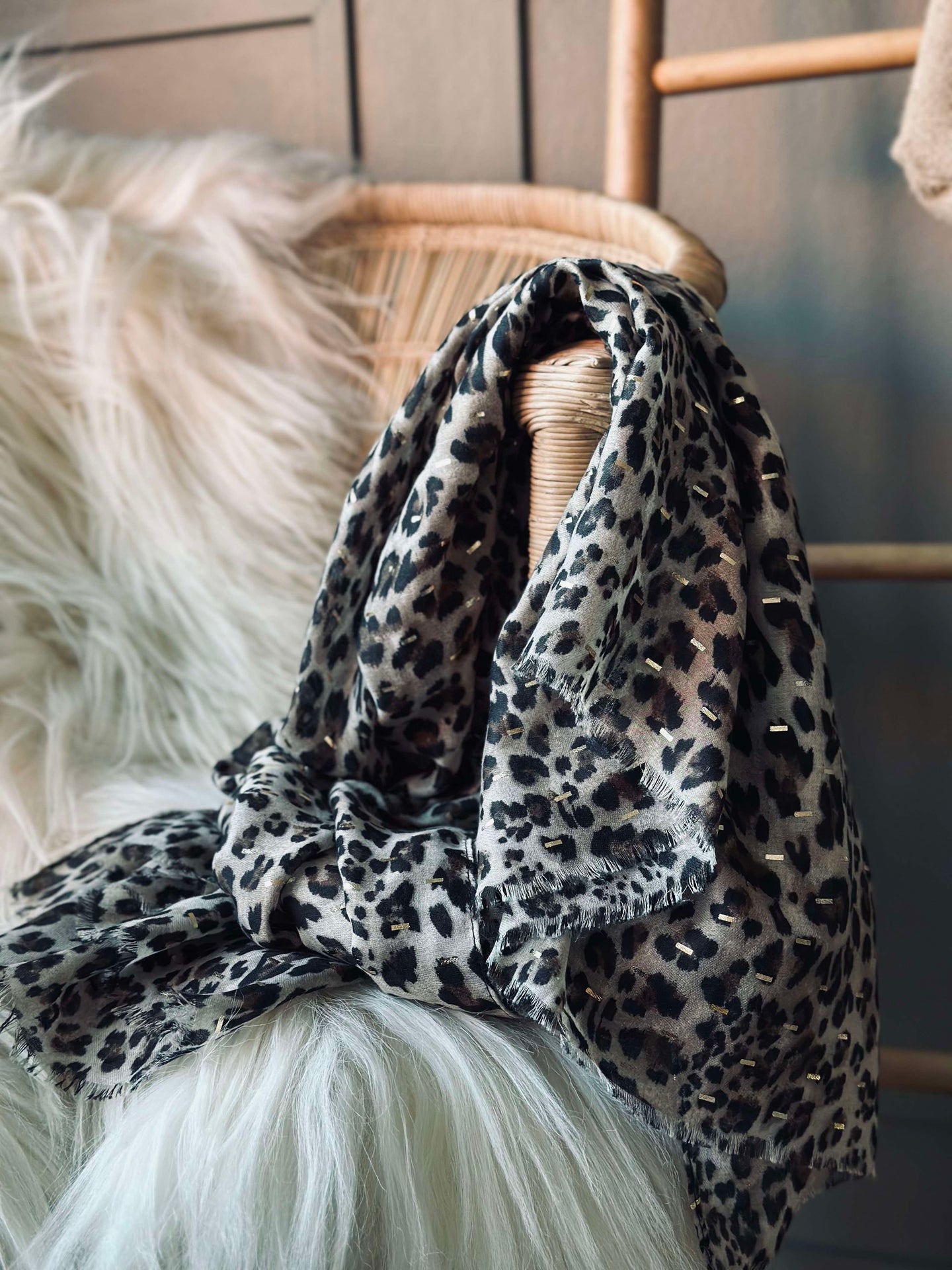 Schal Leopard mit Golddetail - Camel