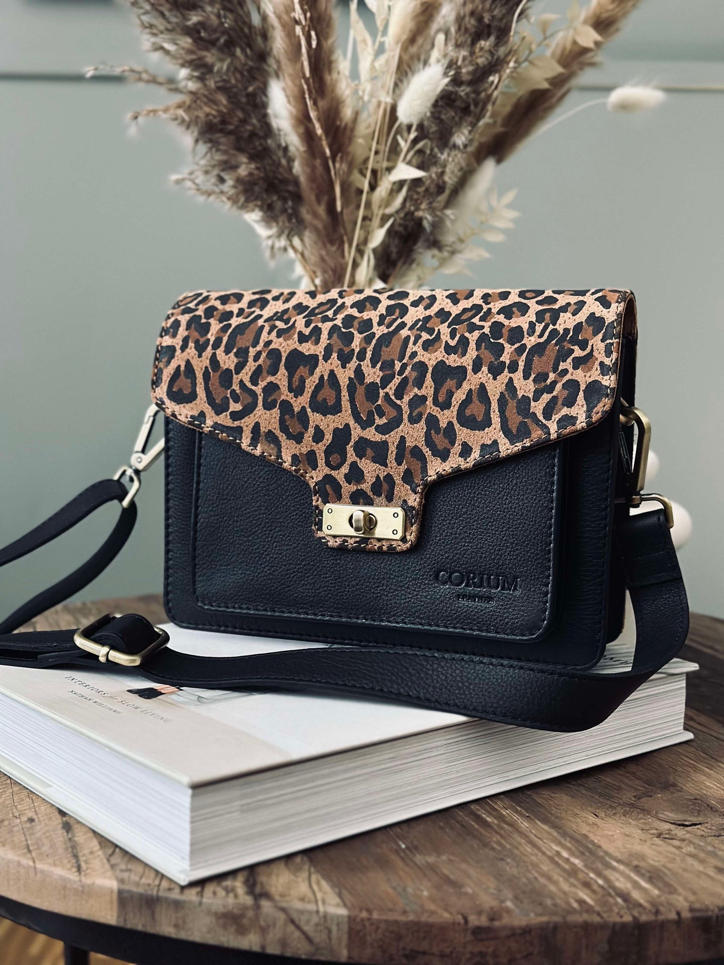 Crossover boxbag - Dark leopard
