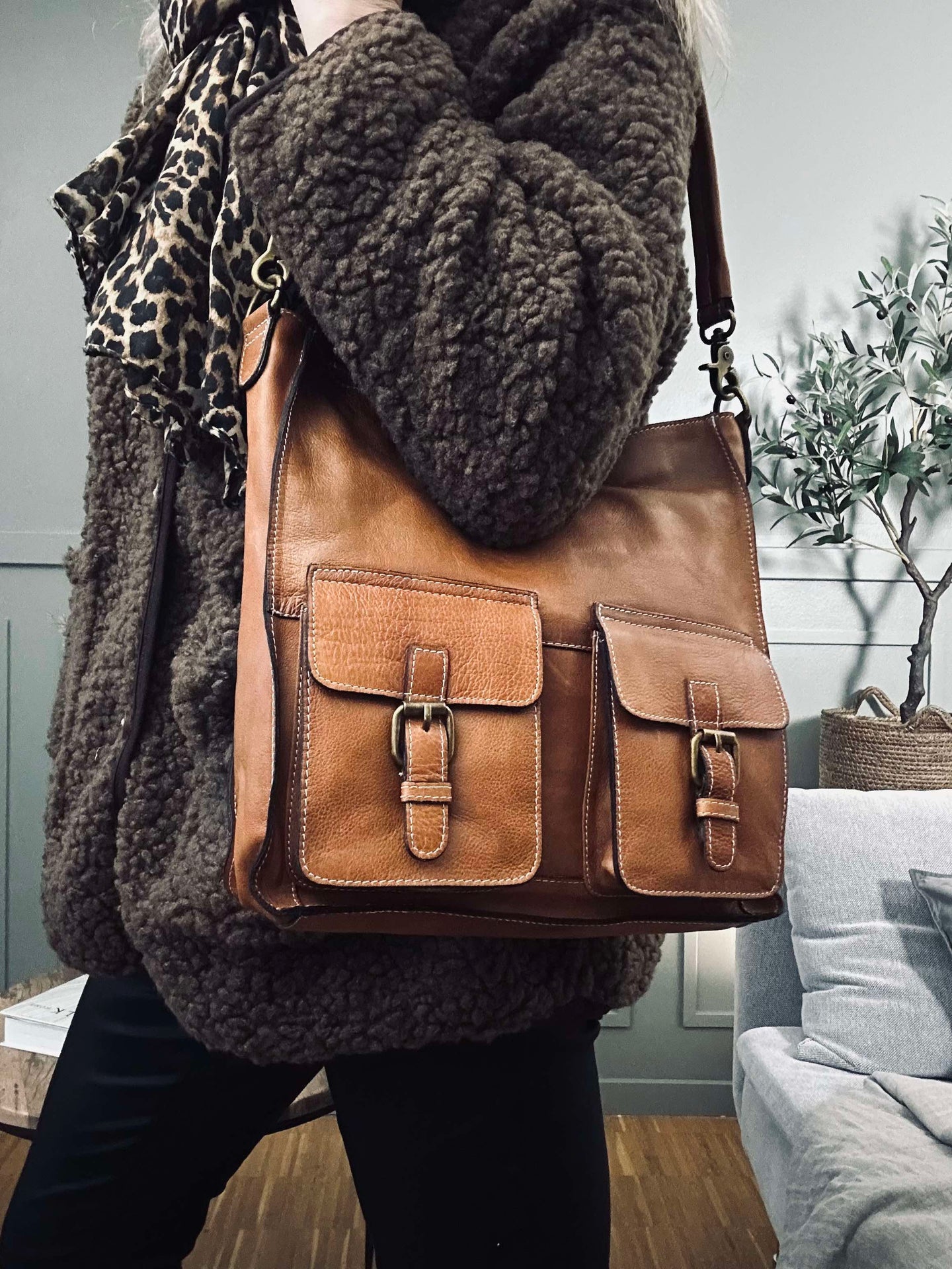 Schultertasche Alma Big