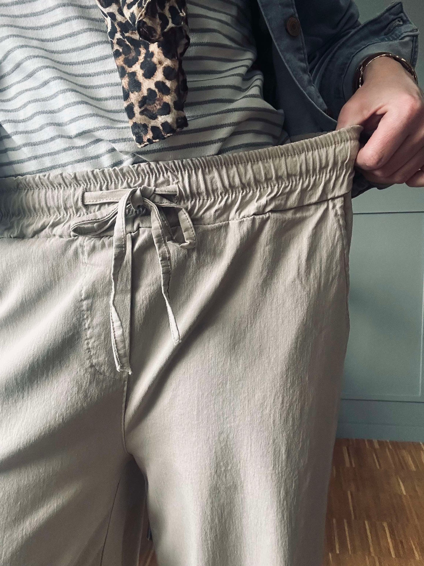 Hose Lorinda Beige