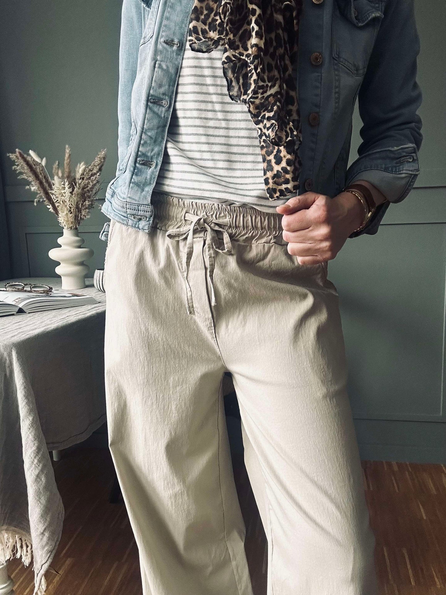 Hose Lorinda Beige