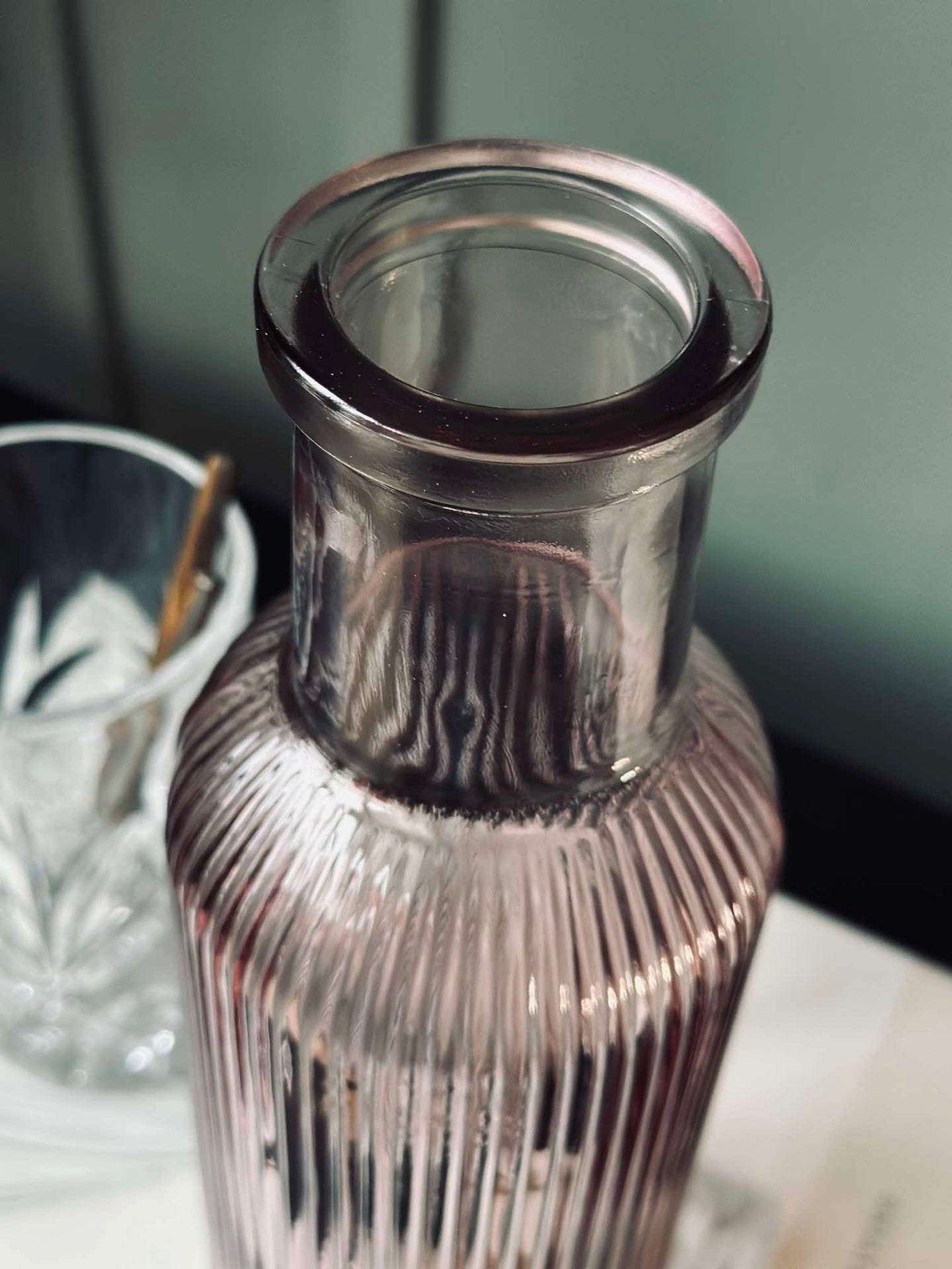 Wasserflasche mit Korkstopfen – Rosa 1 l