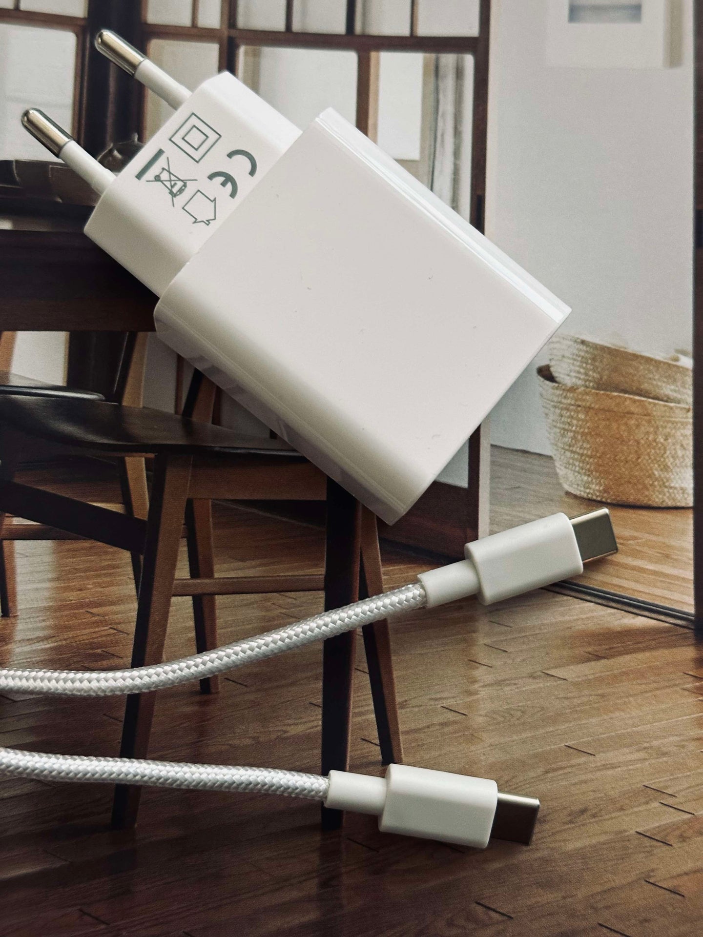 Ladegerät USB-C + 1 m Nylonkabel: USB-C zu USB-C