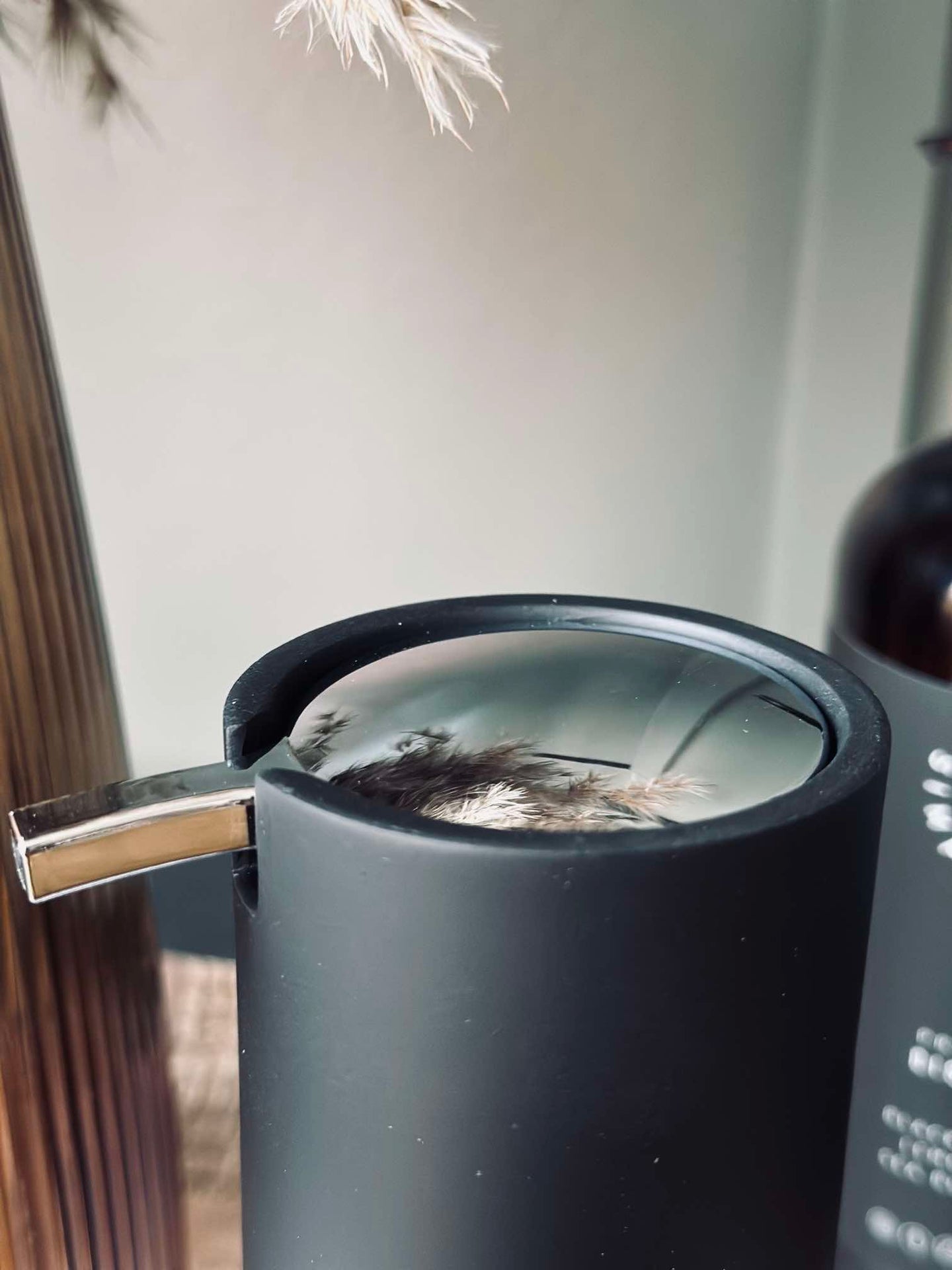 Seifenspender - Matt Schwarz