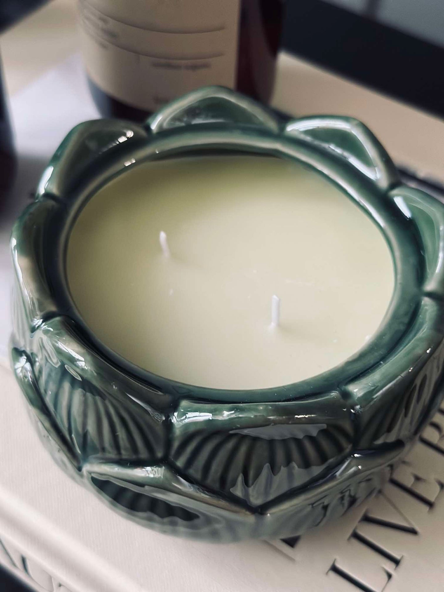 Stearinkerze Lotus - Grün Sage
