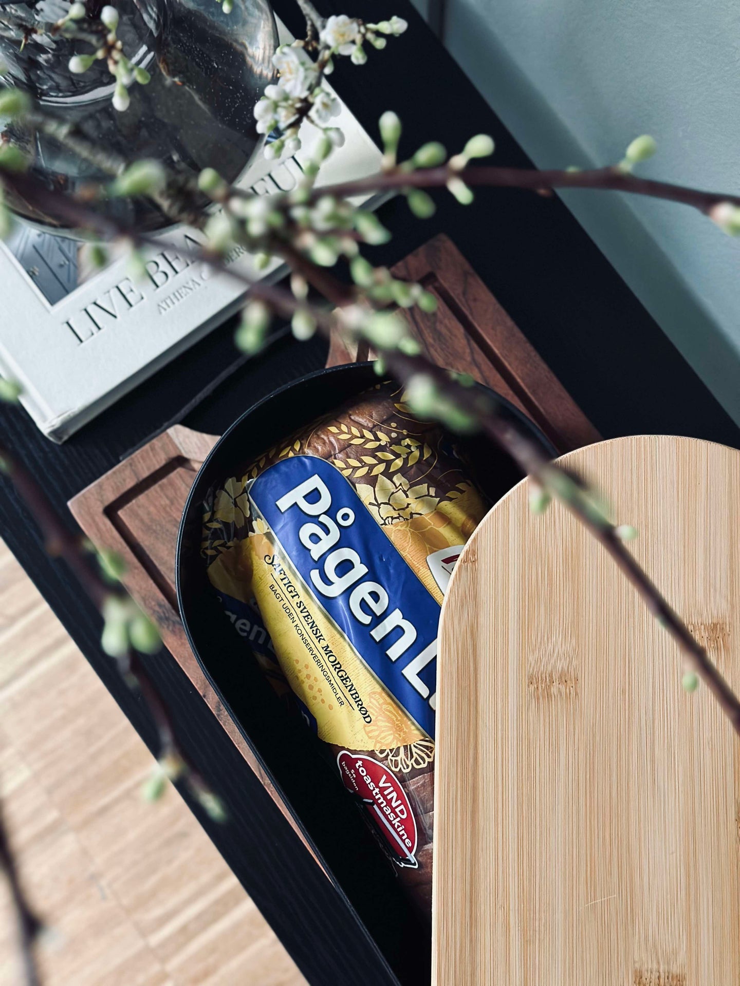 Brotkasten mit Bambusdeckel