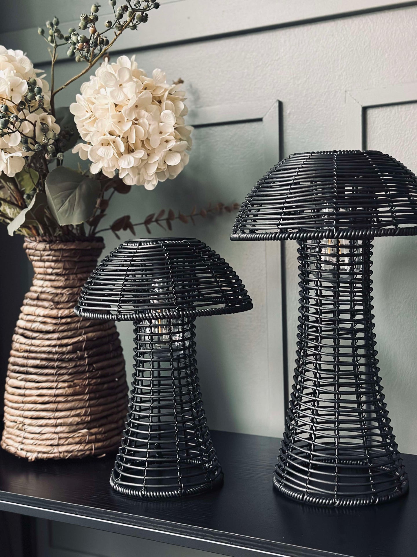 Mushroom Solar - Black Small