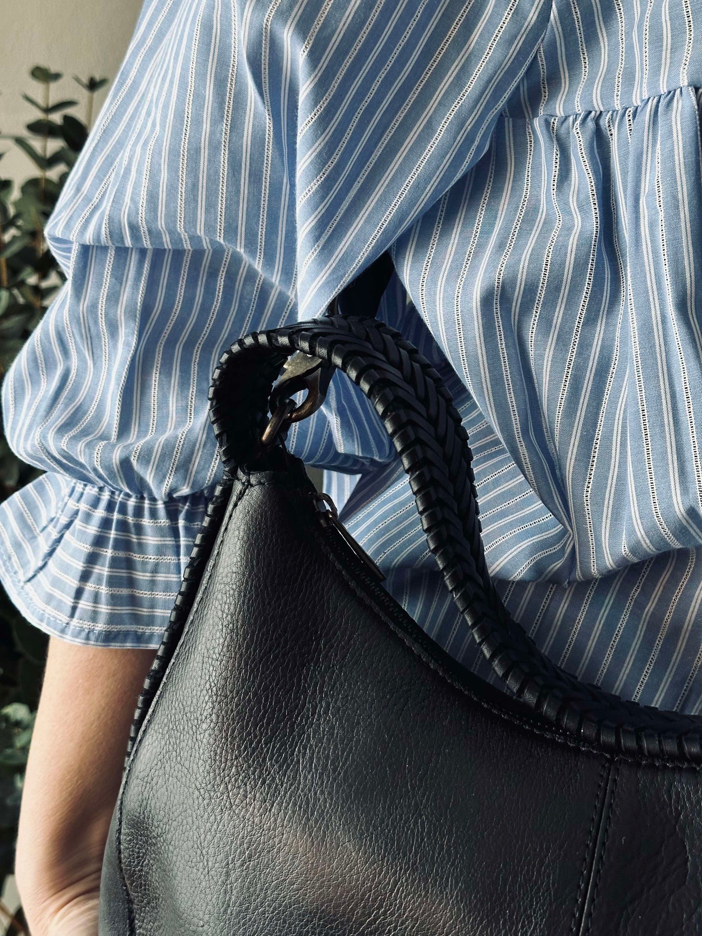 Exklusive Schultertasche - Geflochtener Schulterriemen