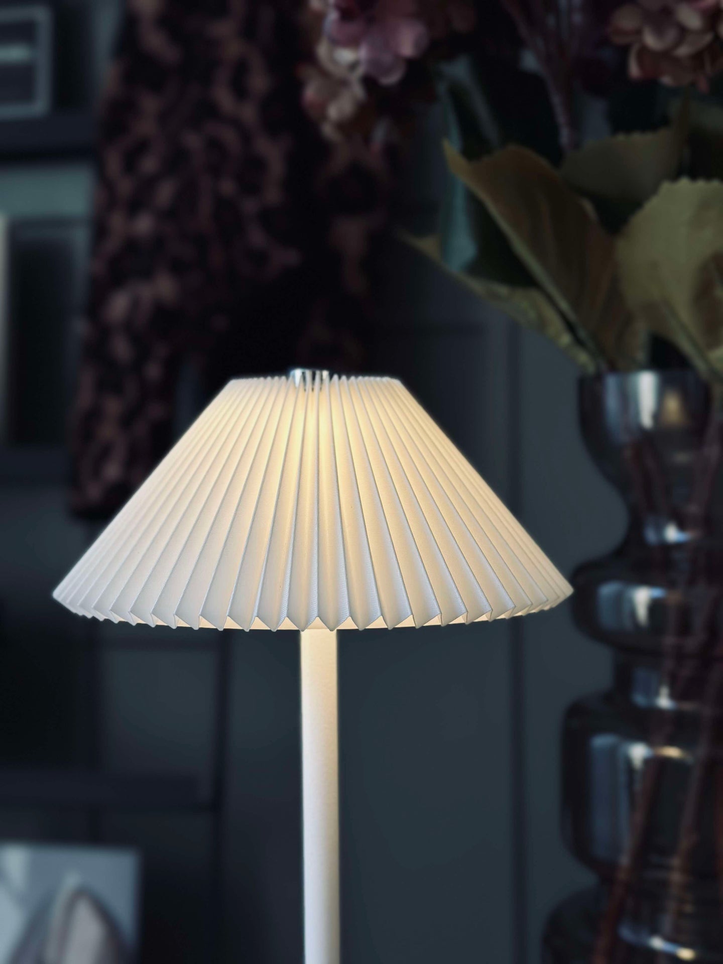 Touch Tischlampe Plissé Weiß