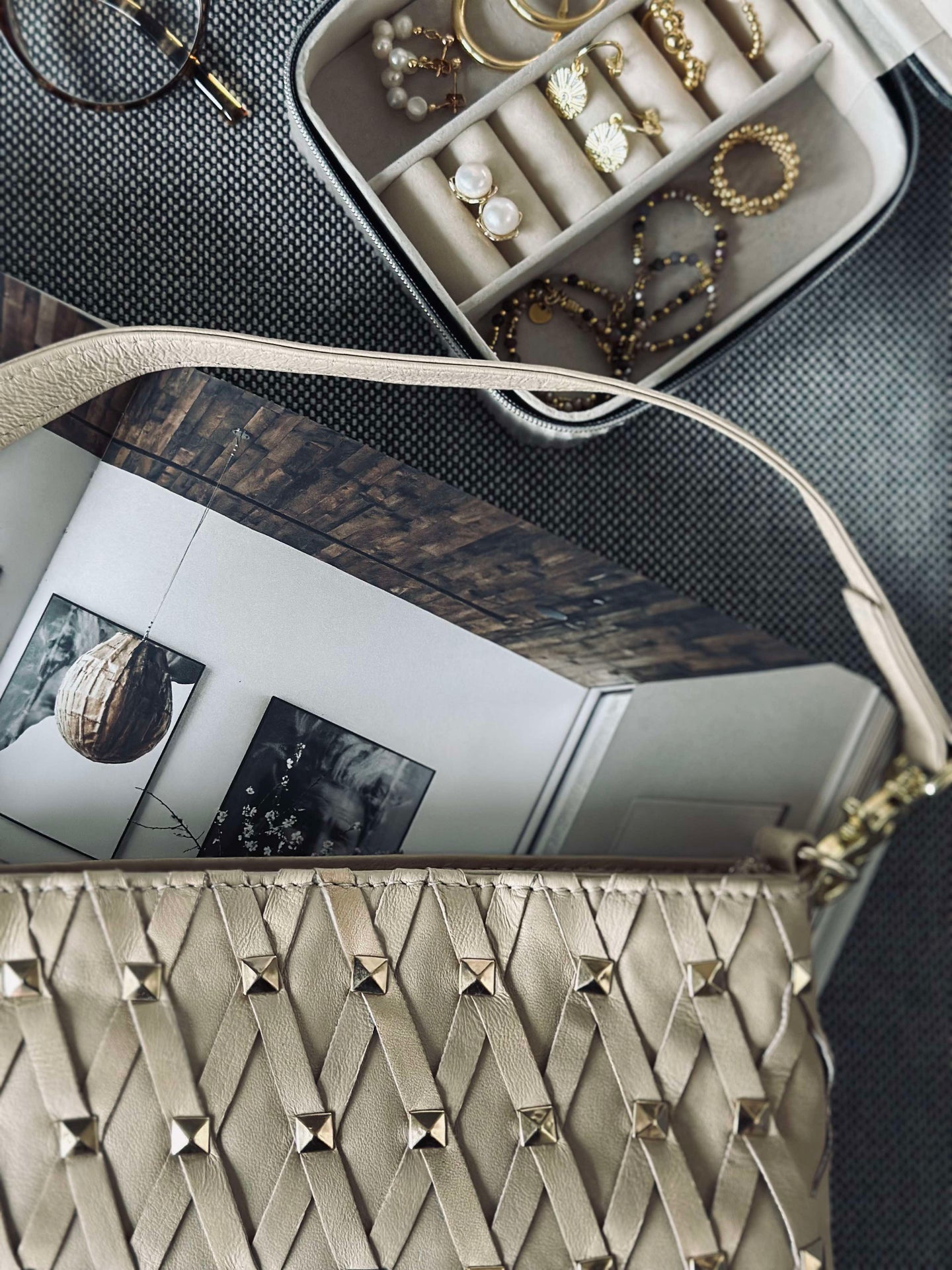 Clutch Vanila gold