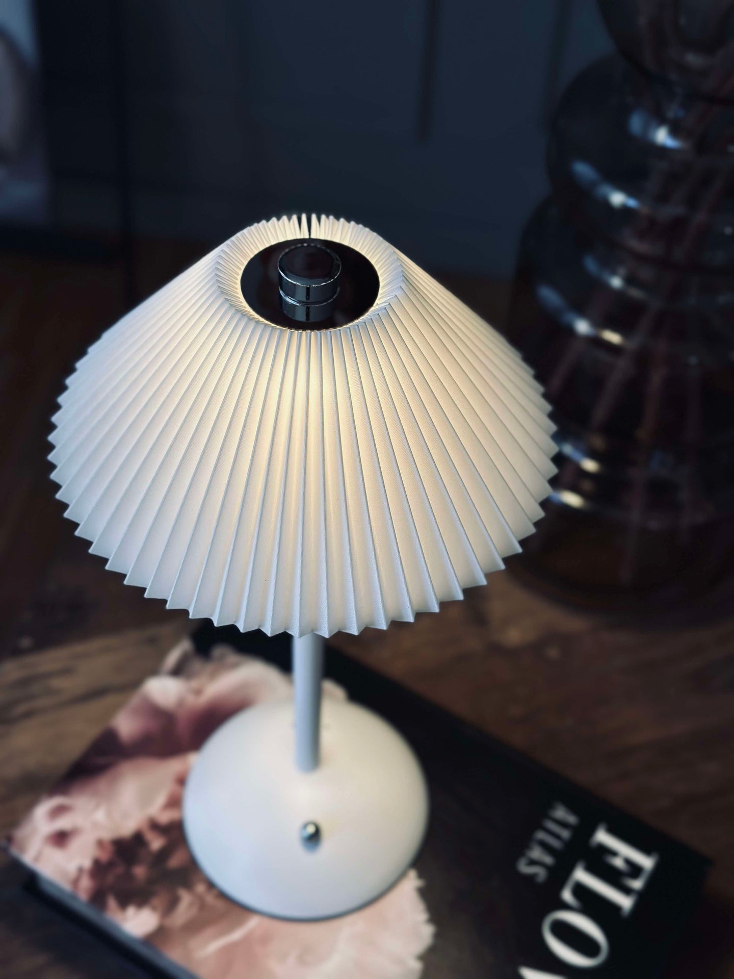 Touch Tischlampe Plissé Weiß