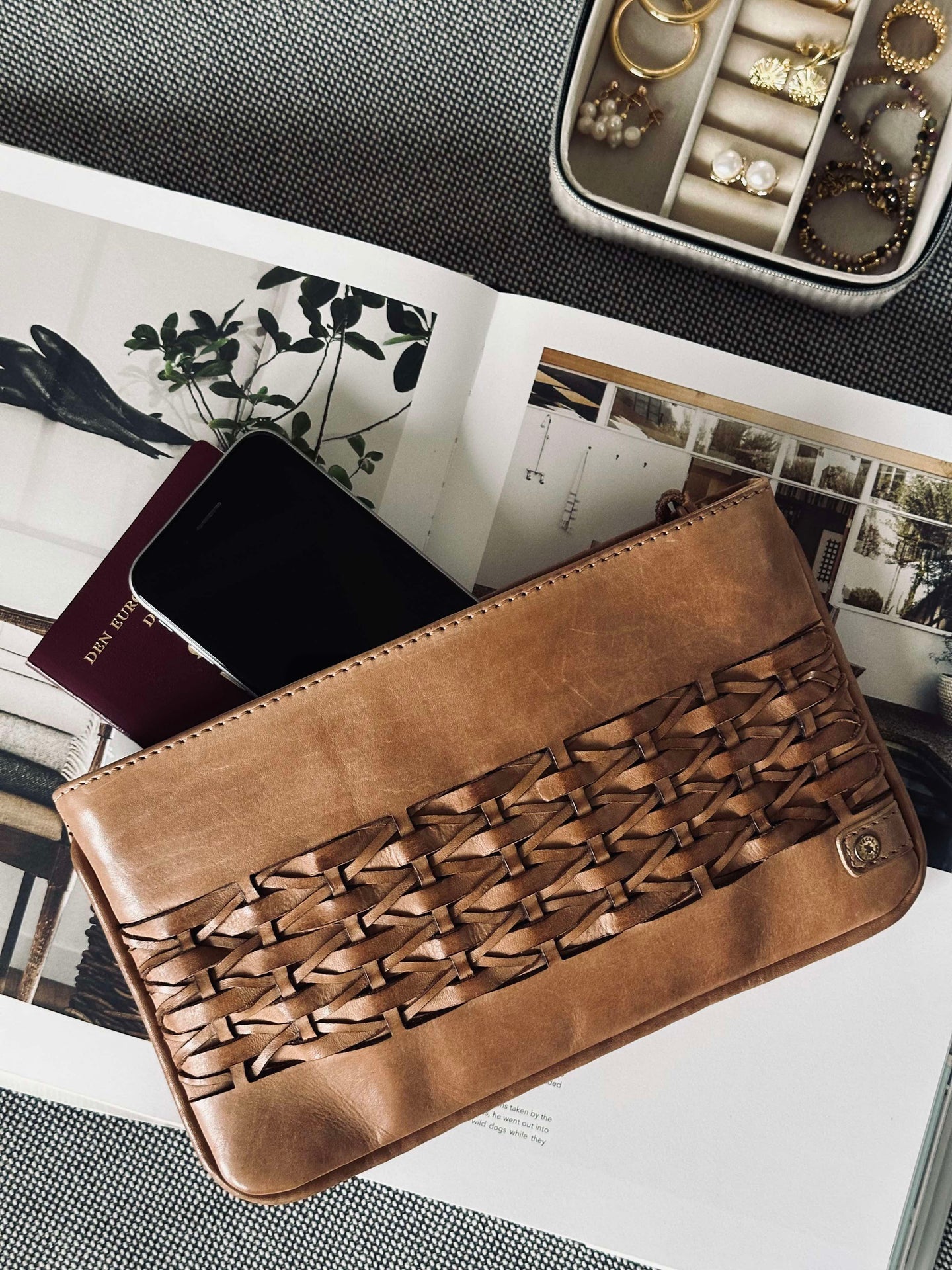 Clutch Lux Handgefertigt - Camel