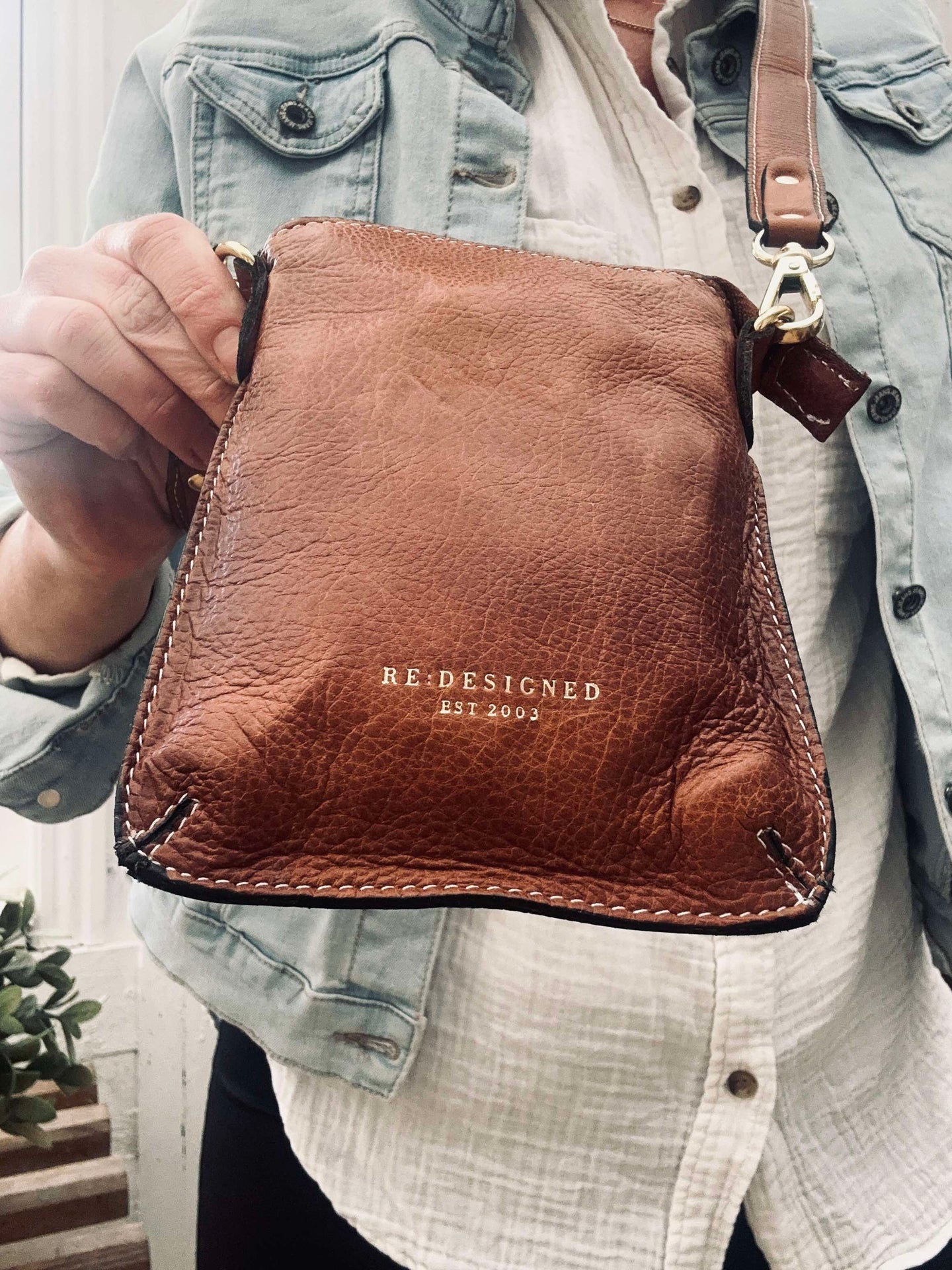 Crossover-Handytasche - Nava Walnut
