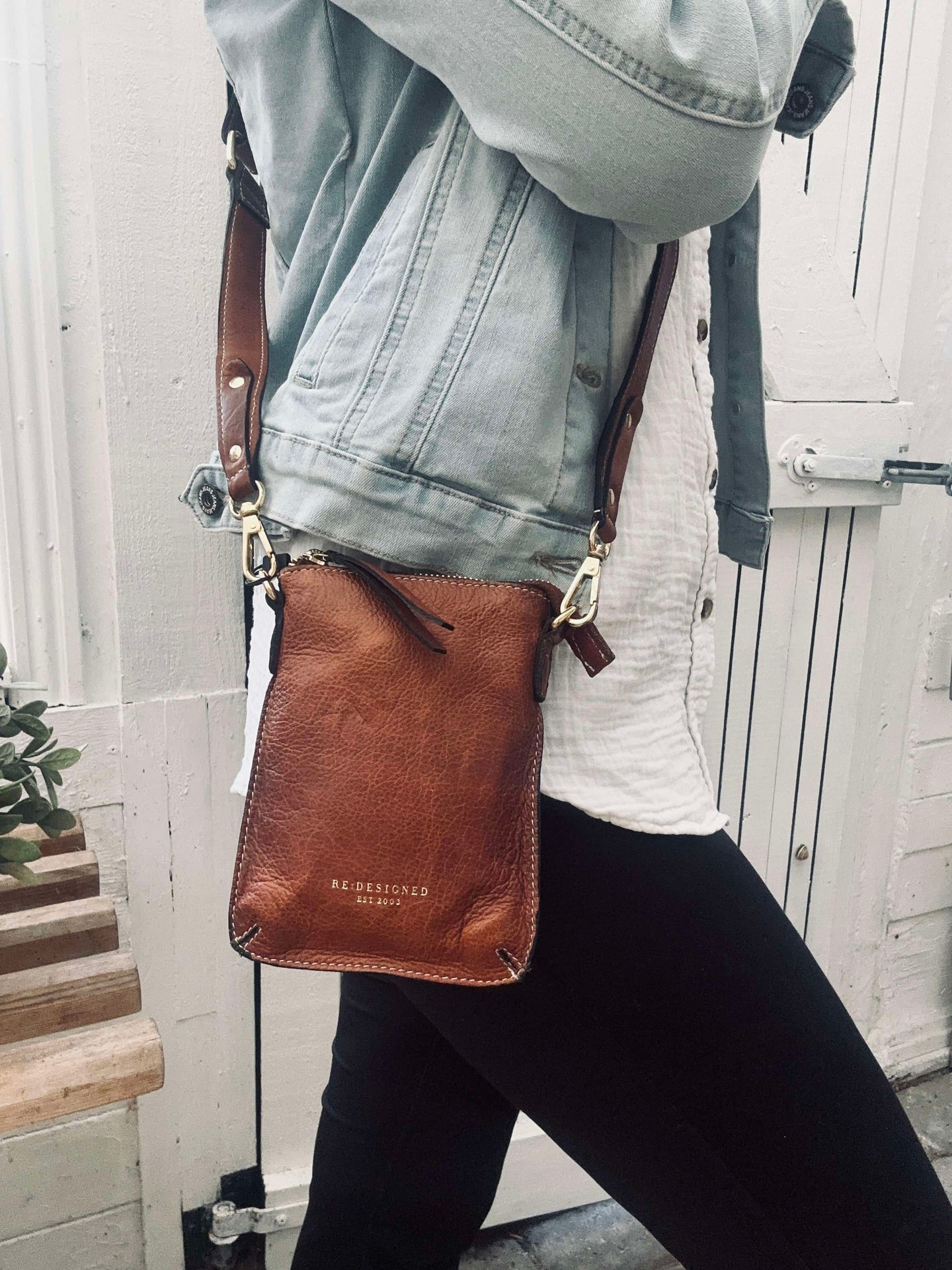 Crossover-Handytasche - Nava Walnut