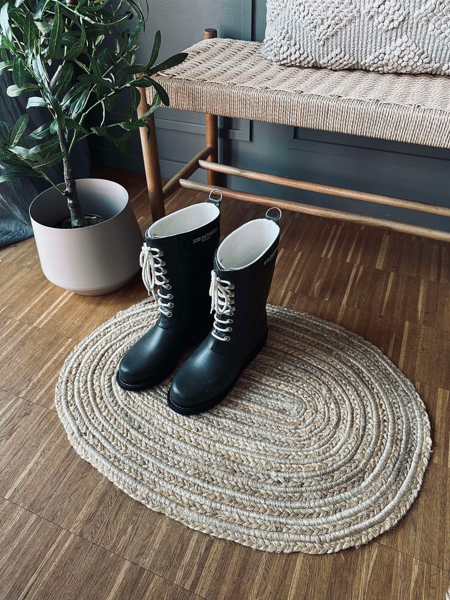 Geflochtener Juteteppich - Oval