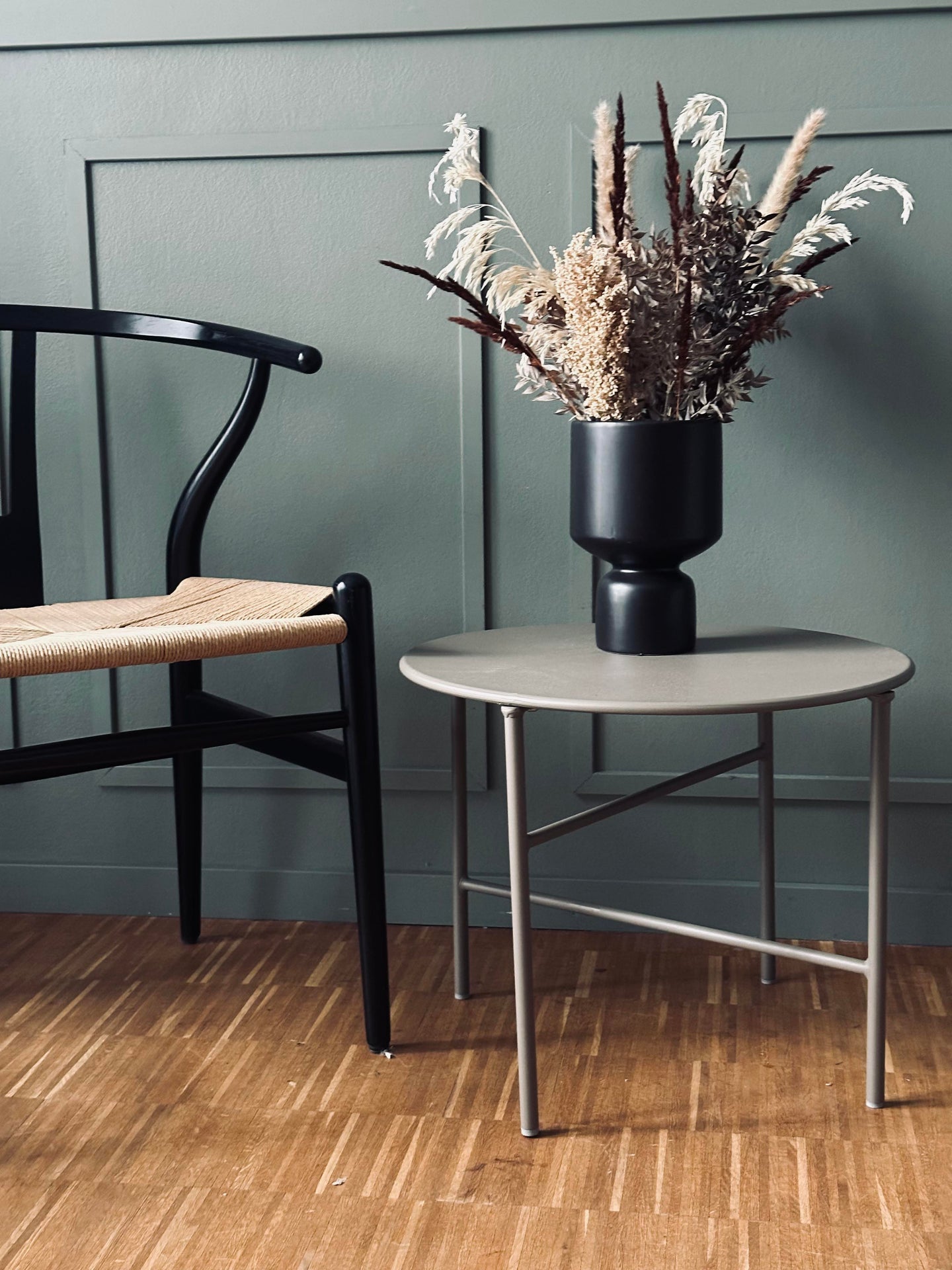 Tisch für Innen und Außen – Beige Ø 50 cm