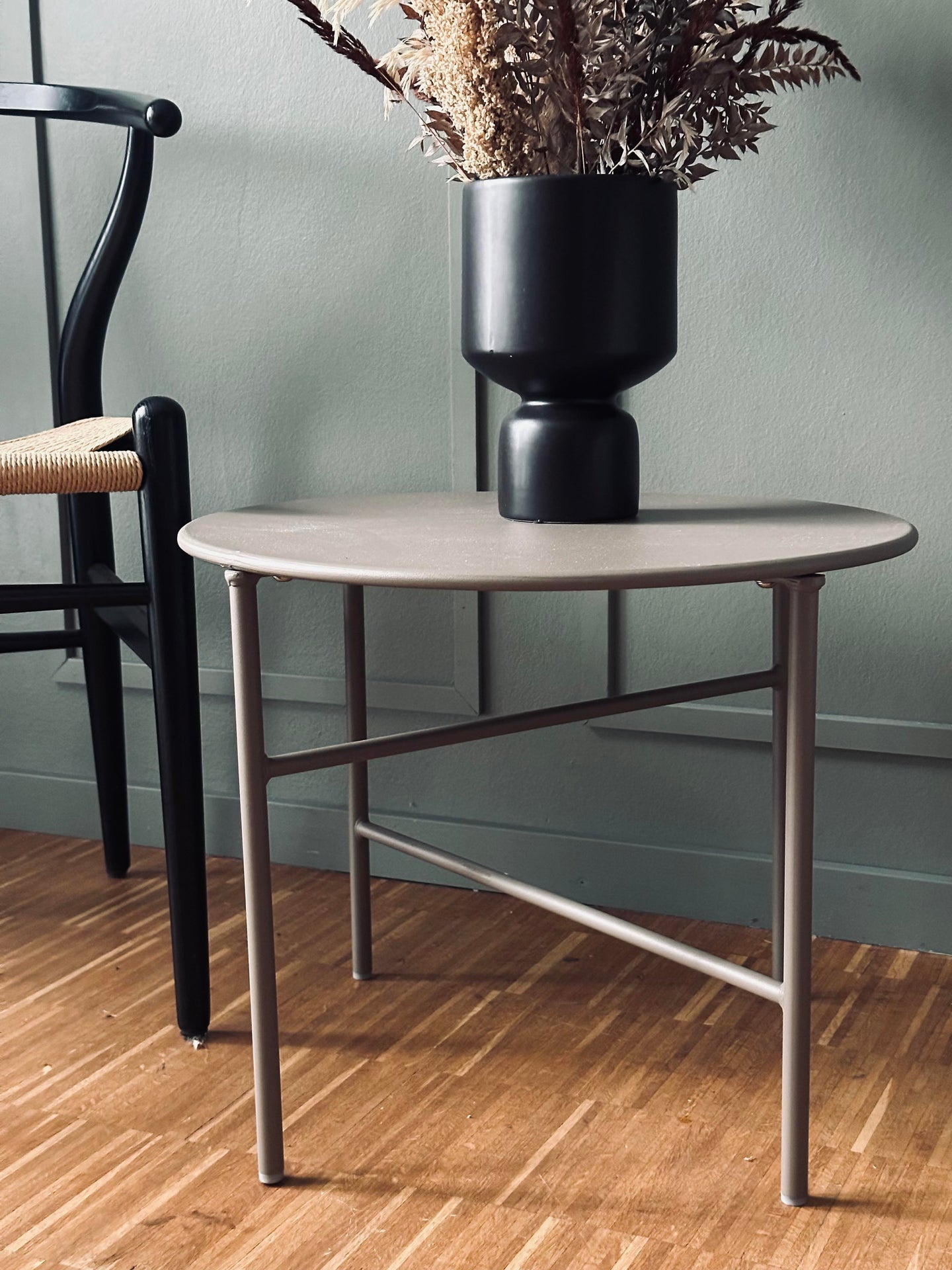 Tisch für Innen und Außen – Beige Ø 50 cm