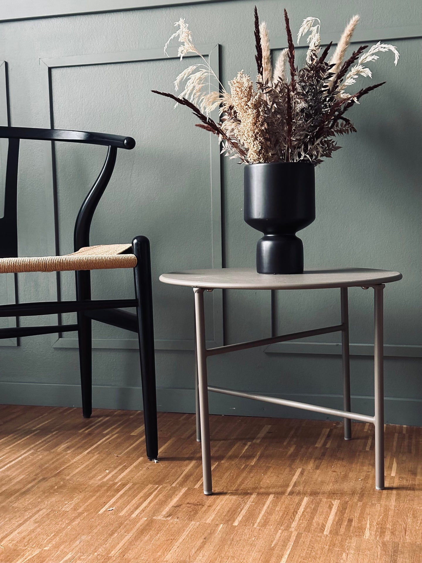 Tisch für Innen und Außen – Beige Ø 50 cm