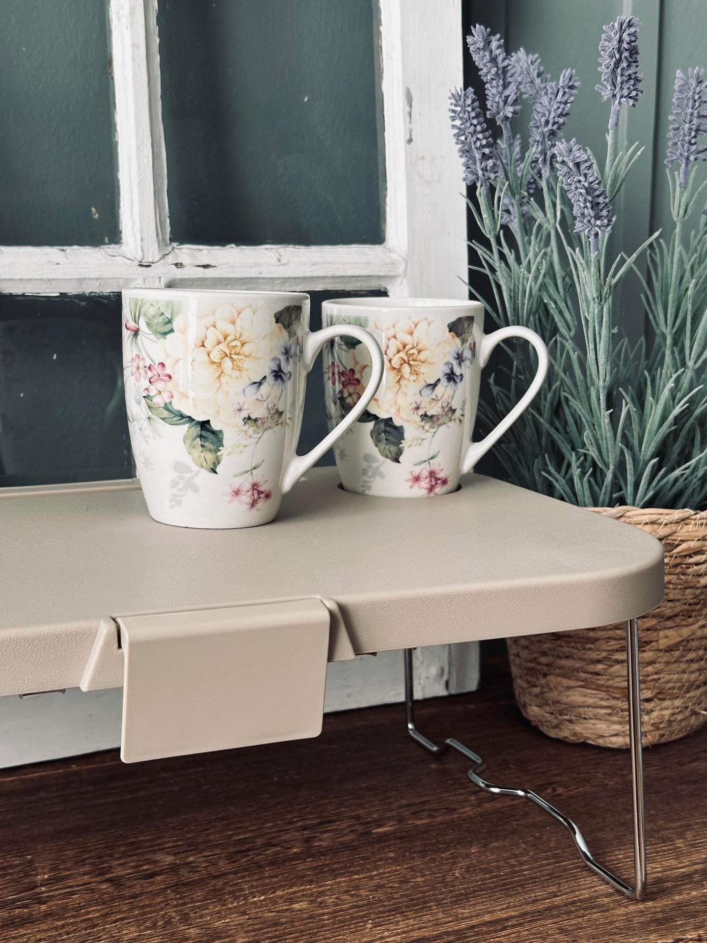 Faltbarer Picknickkorb mit Deckel beige