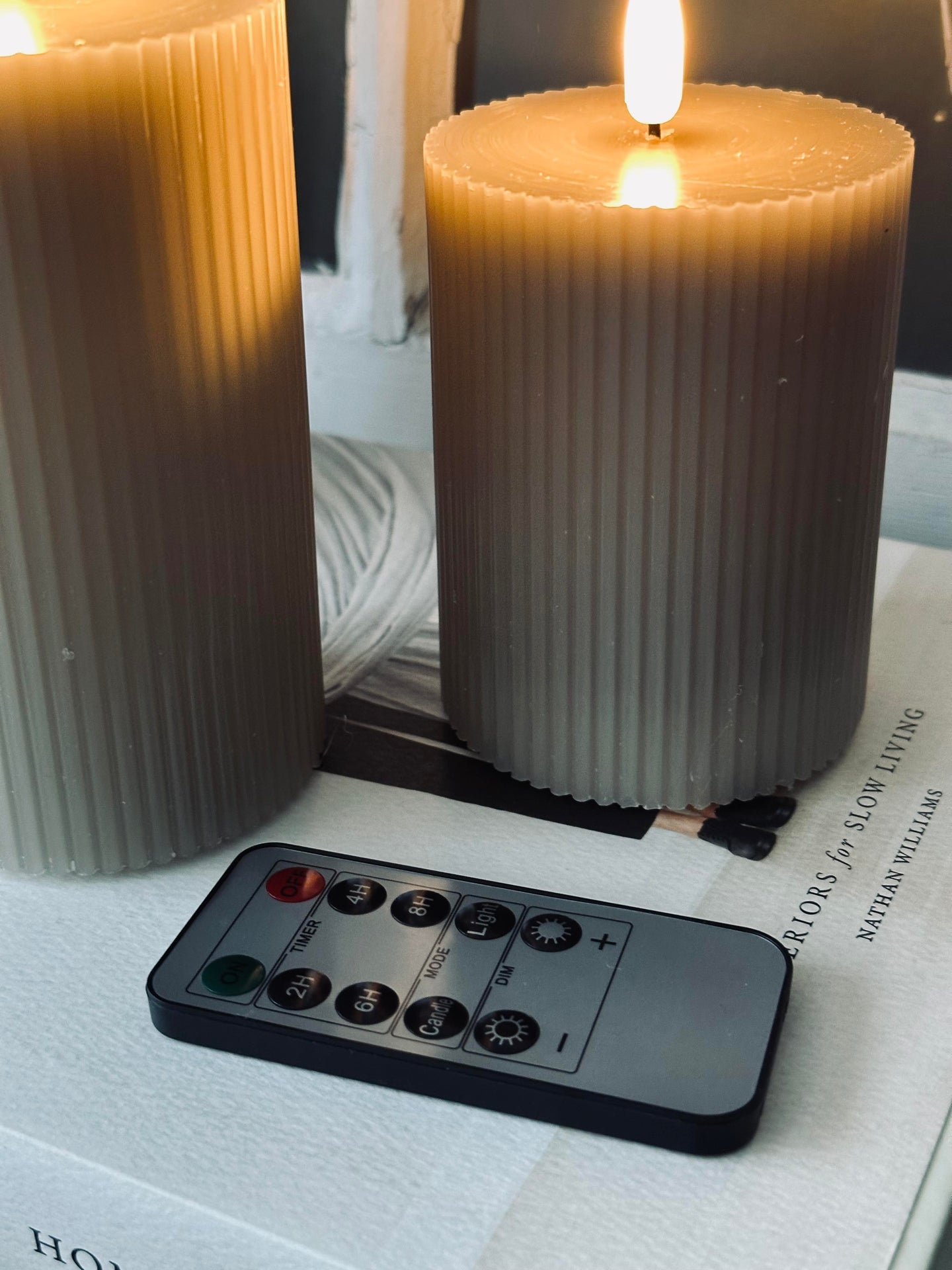 LED-Stumpenkerzen Sand mit Rillen - Set mit 3 Stück