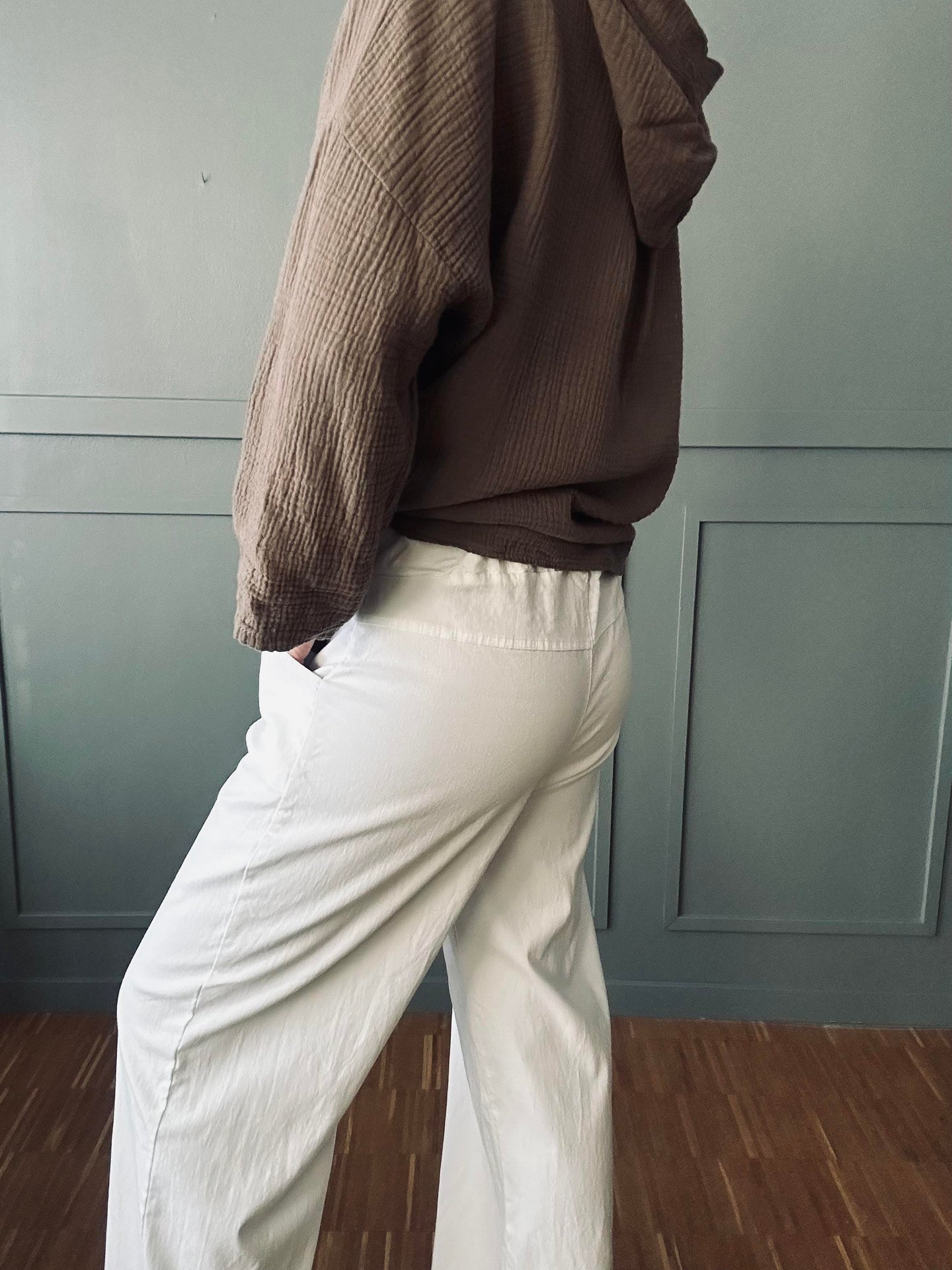 Hose mit Stretch Weiß – Plus-Onesize 40-48
