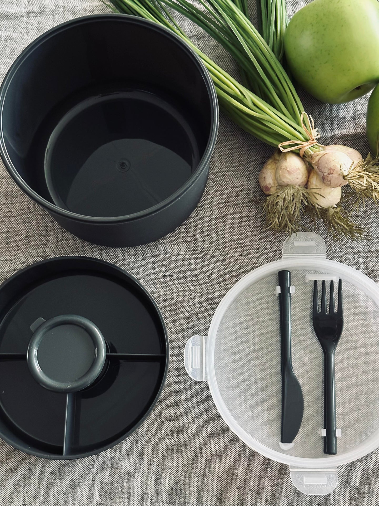 Lunchbox mit Dressingbecher - Schwarz