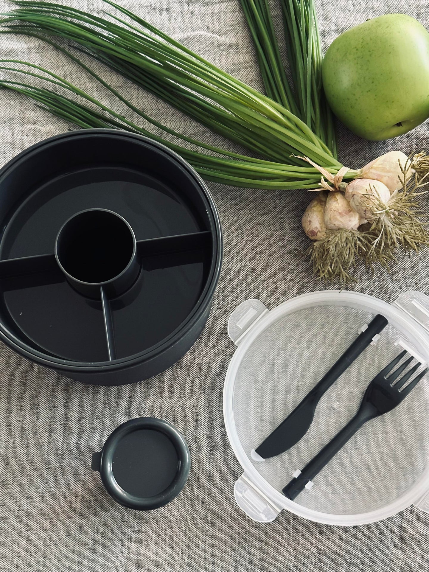 Lunchbox mit Dressingbecher - Schwarz