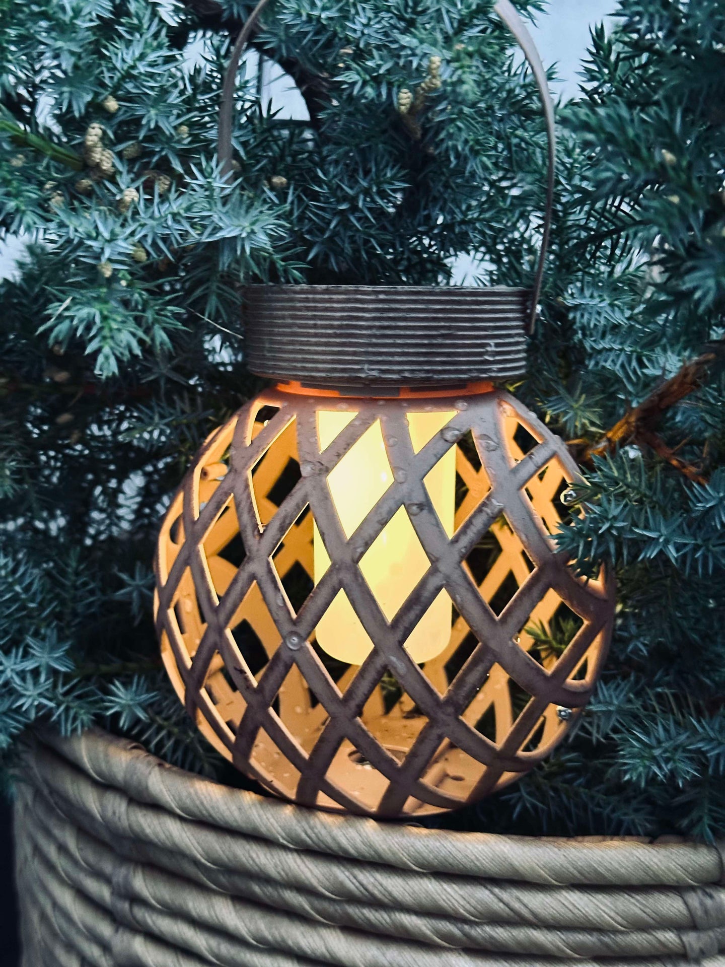Laterne mit Aufhängung - Solarlampe