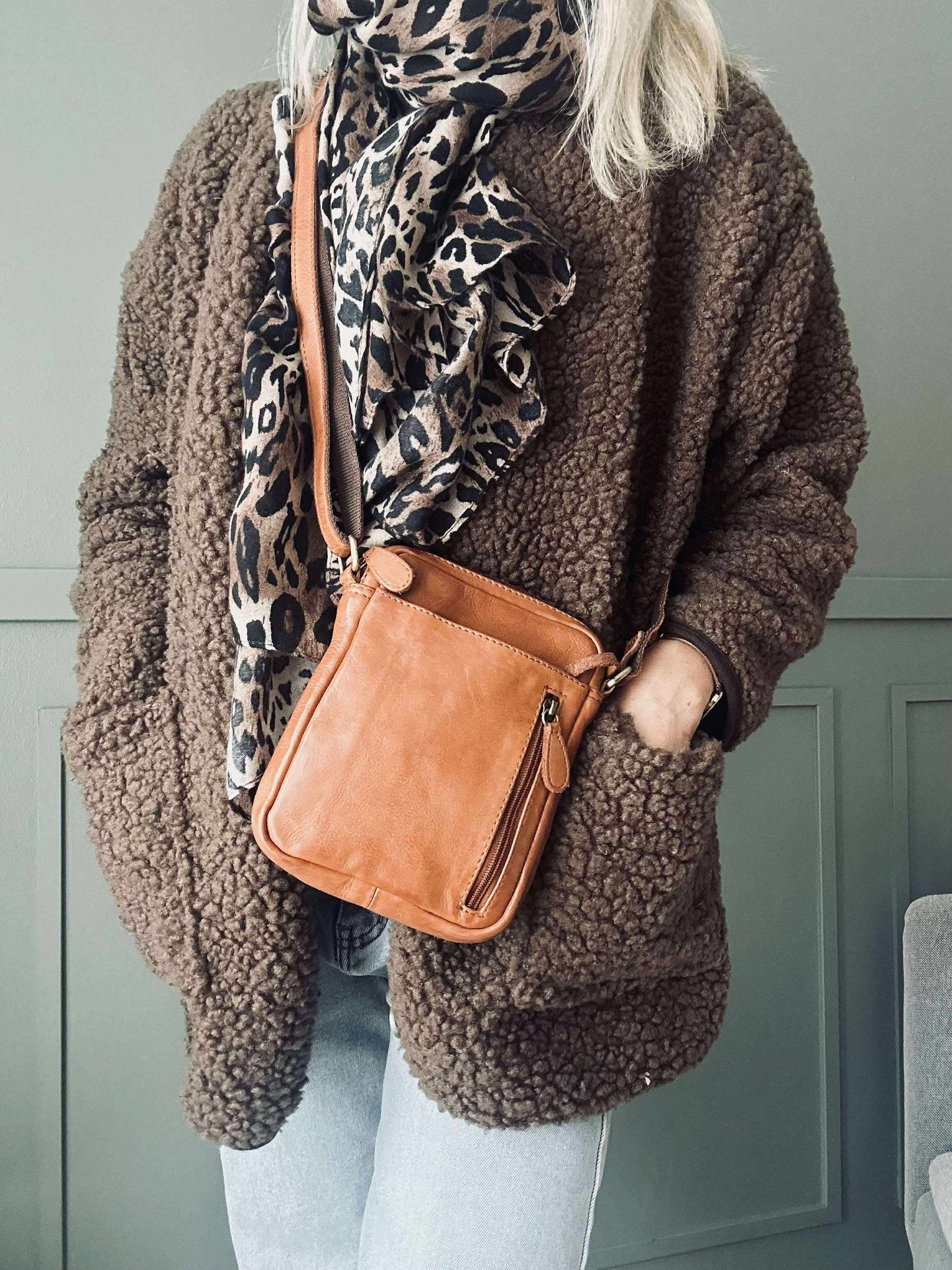 Crossover Handytasche - Cognac