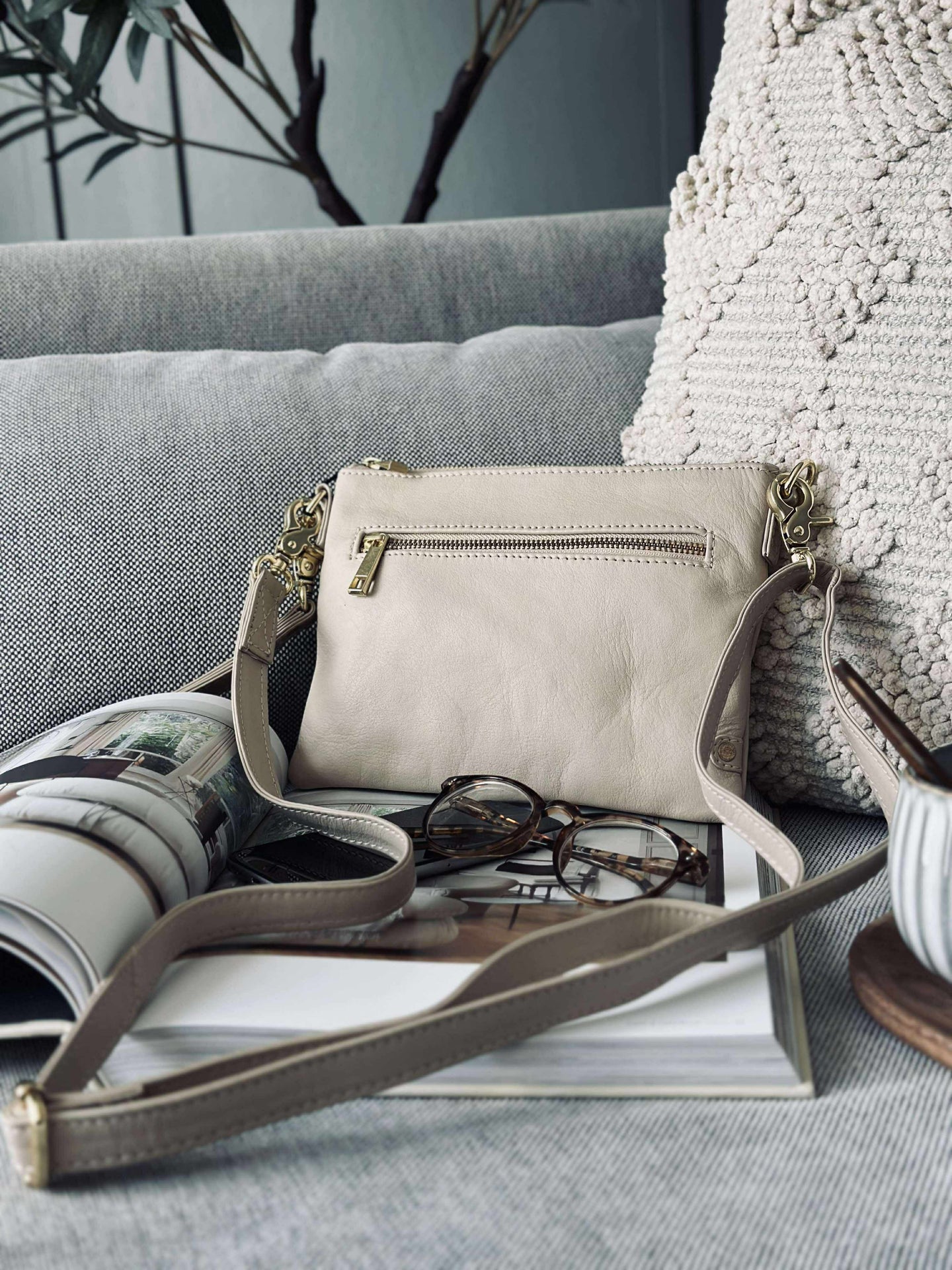 Schöne Tasche / Clutch - Soft sand
