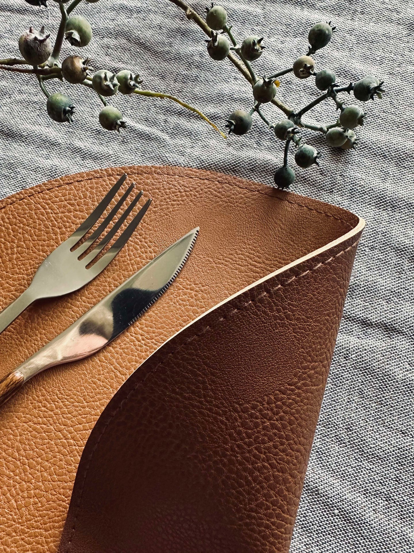 Wendbares Platzset - Cognac / Natur