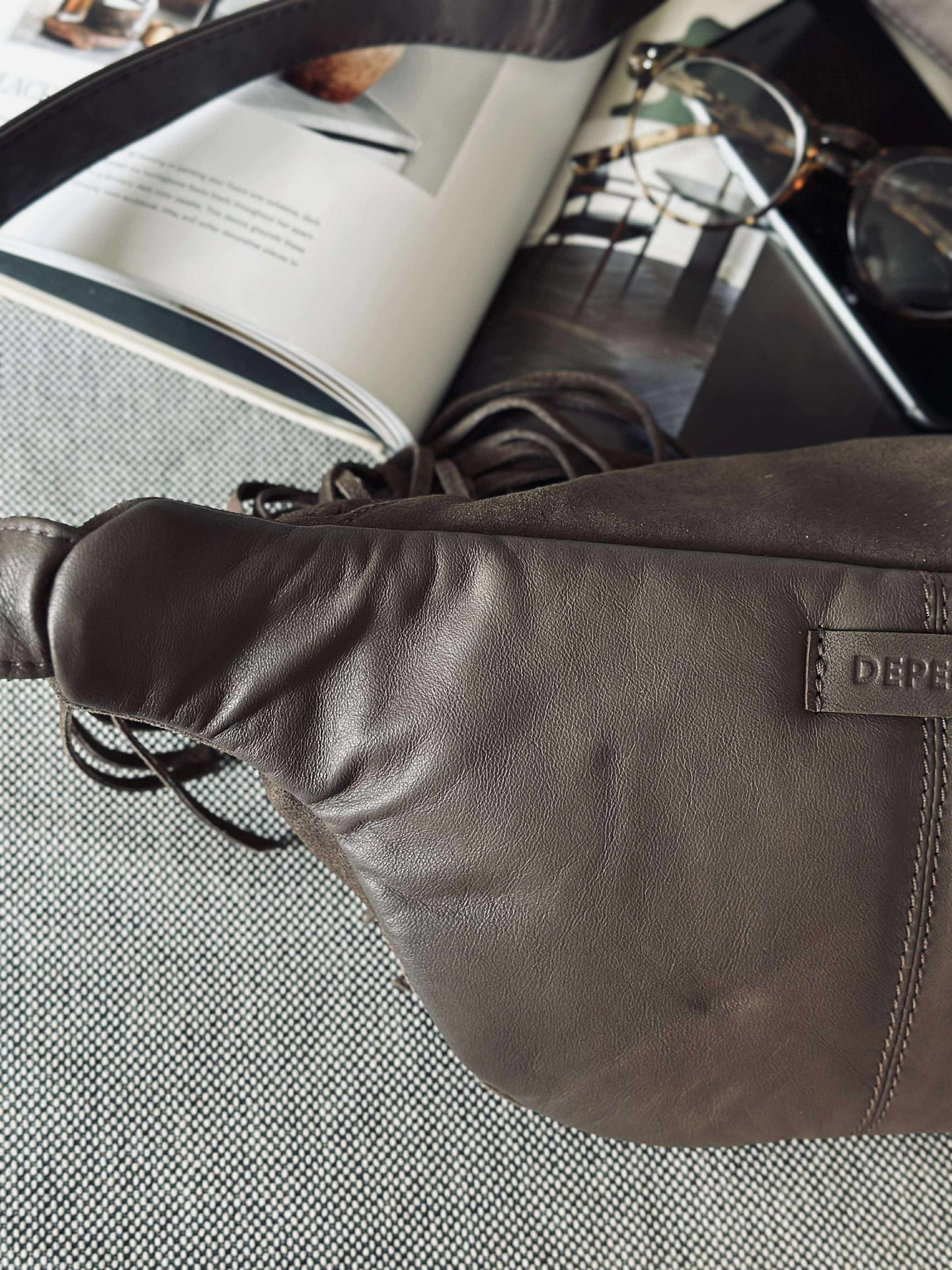 Bauchtasche mit Fransen - Deer Brown
