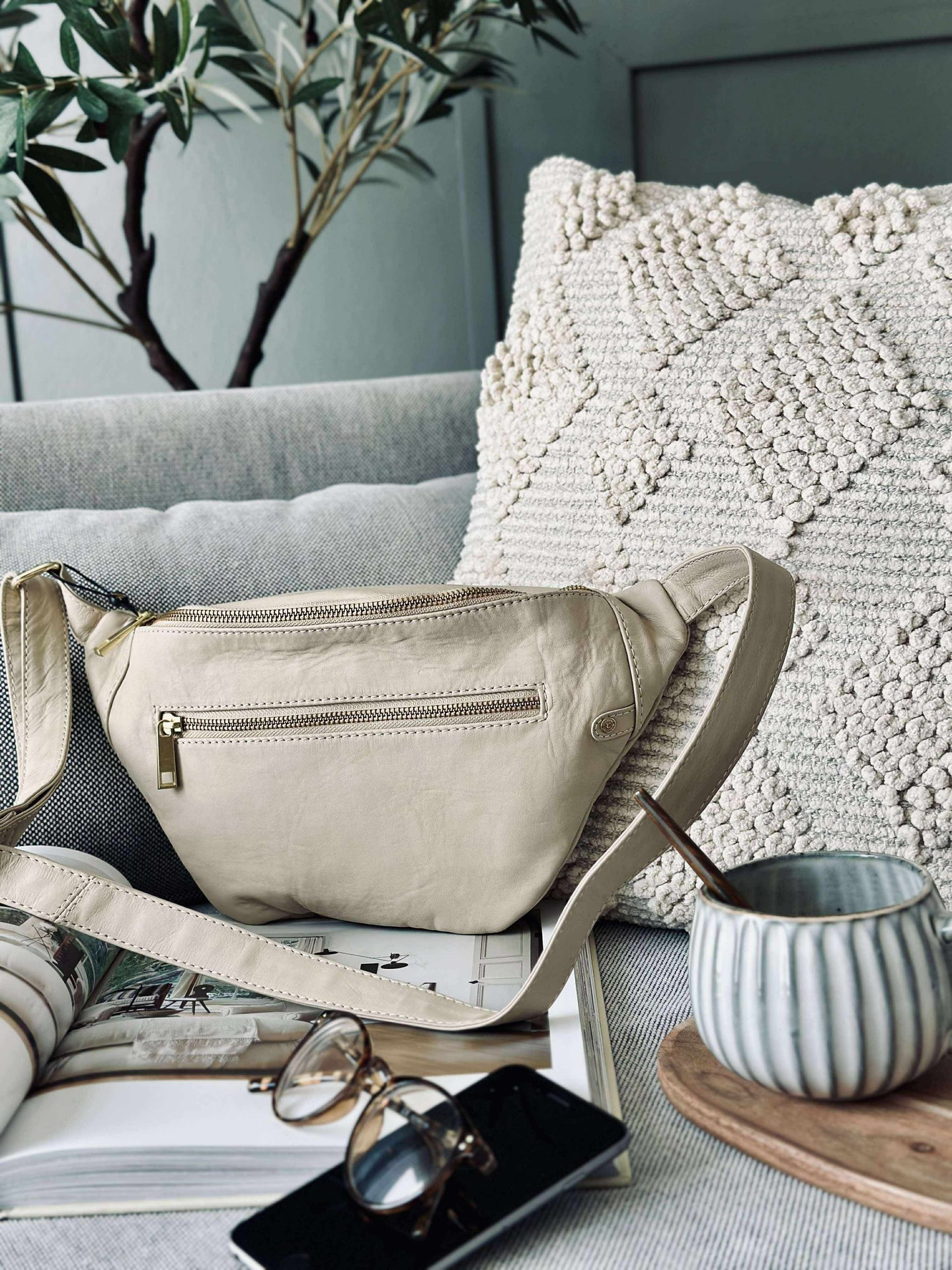 Bumbag – Sand / Gold
