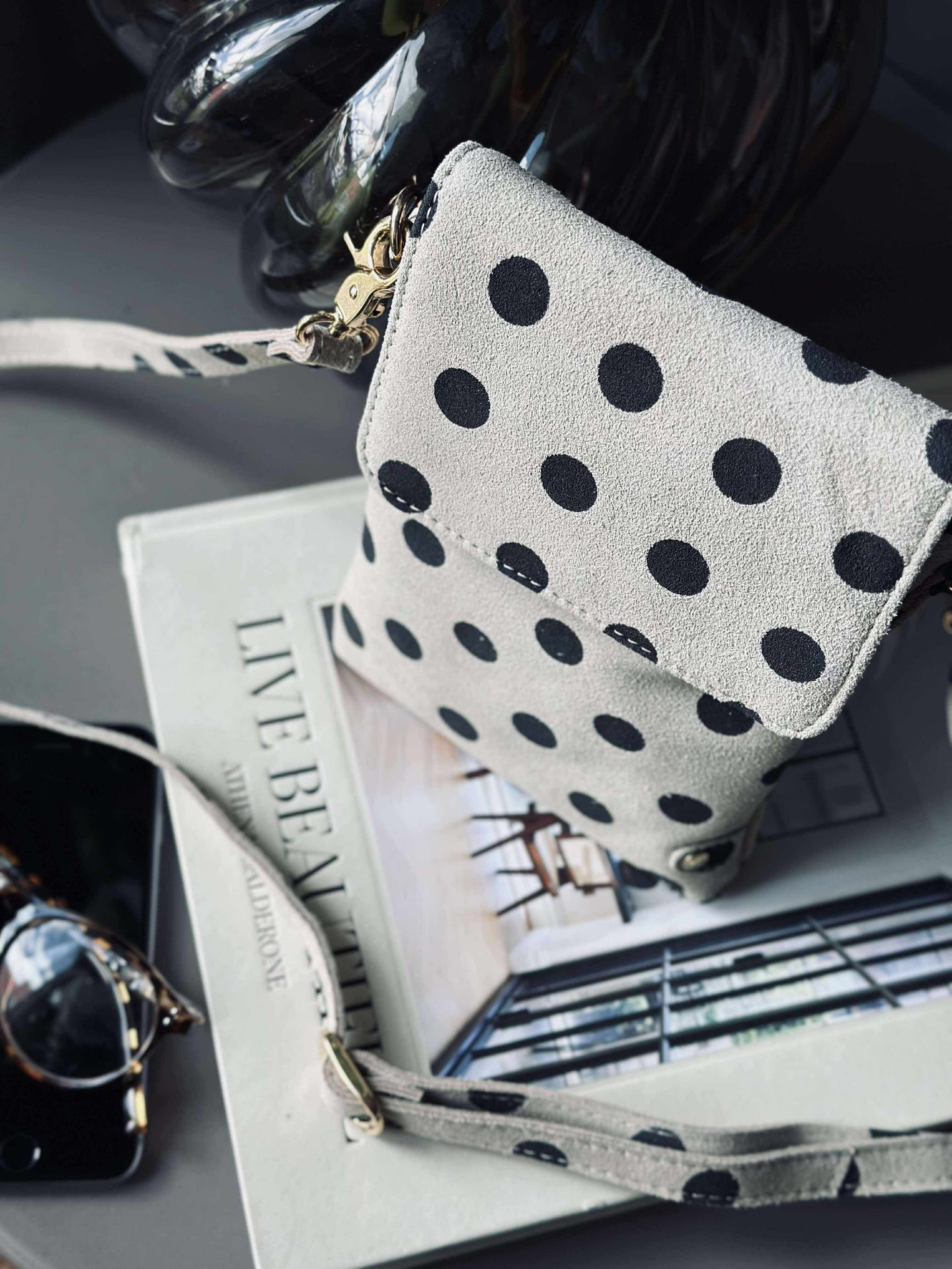 Handytasche Blacks dots