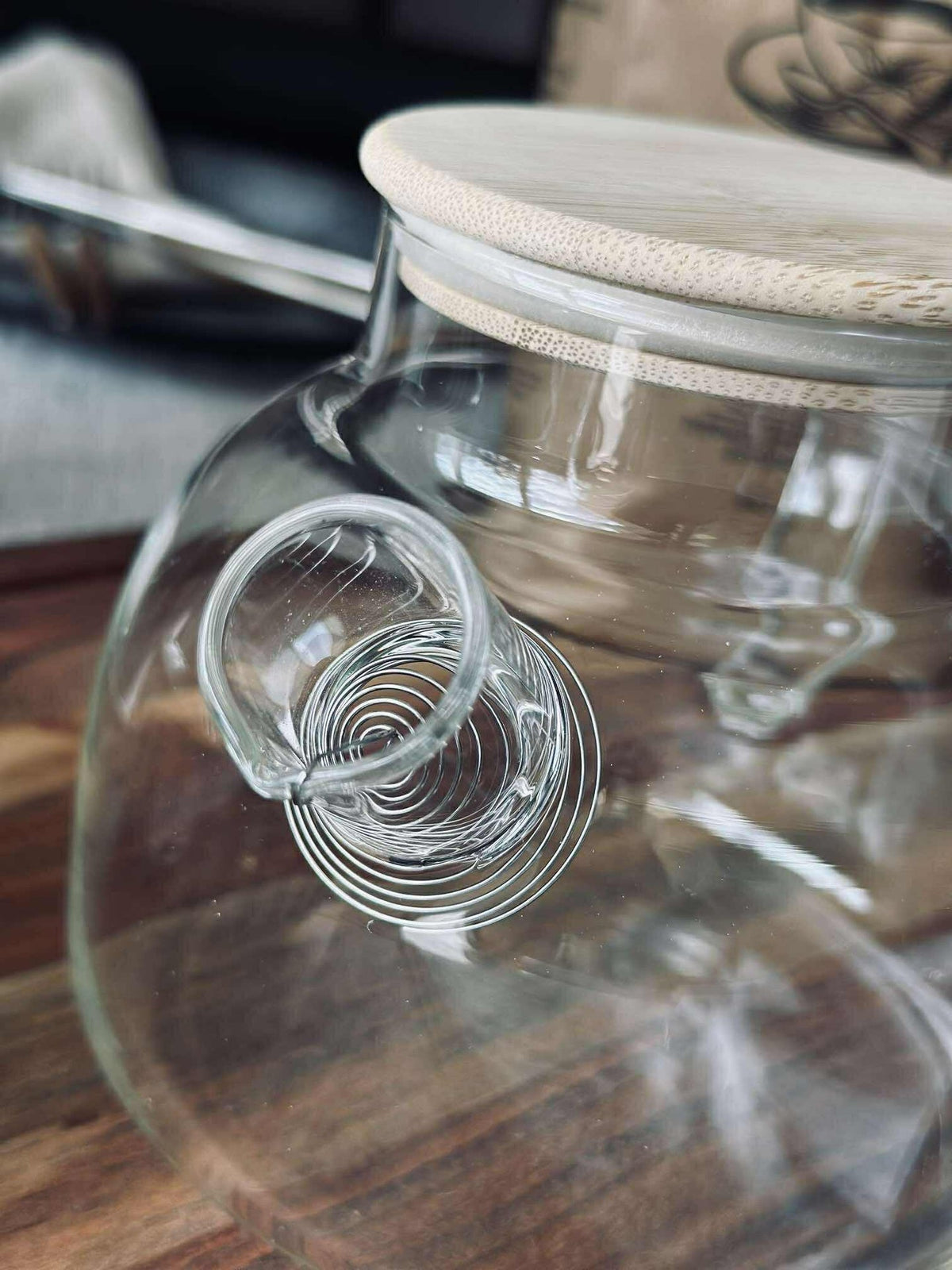Teekanne aus Glas