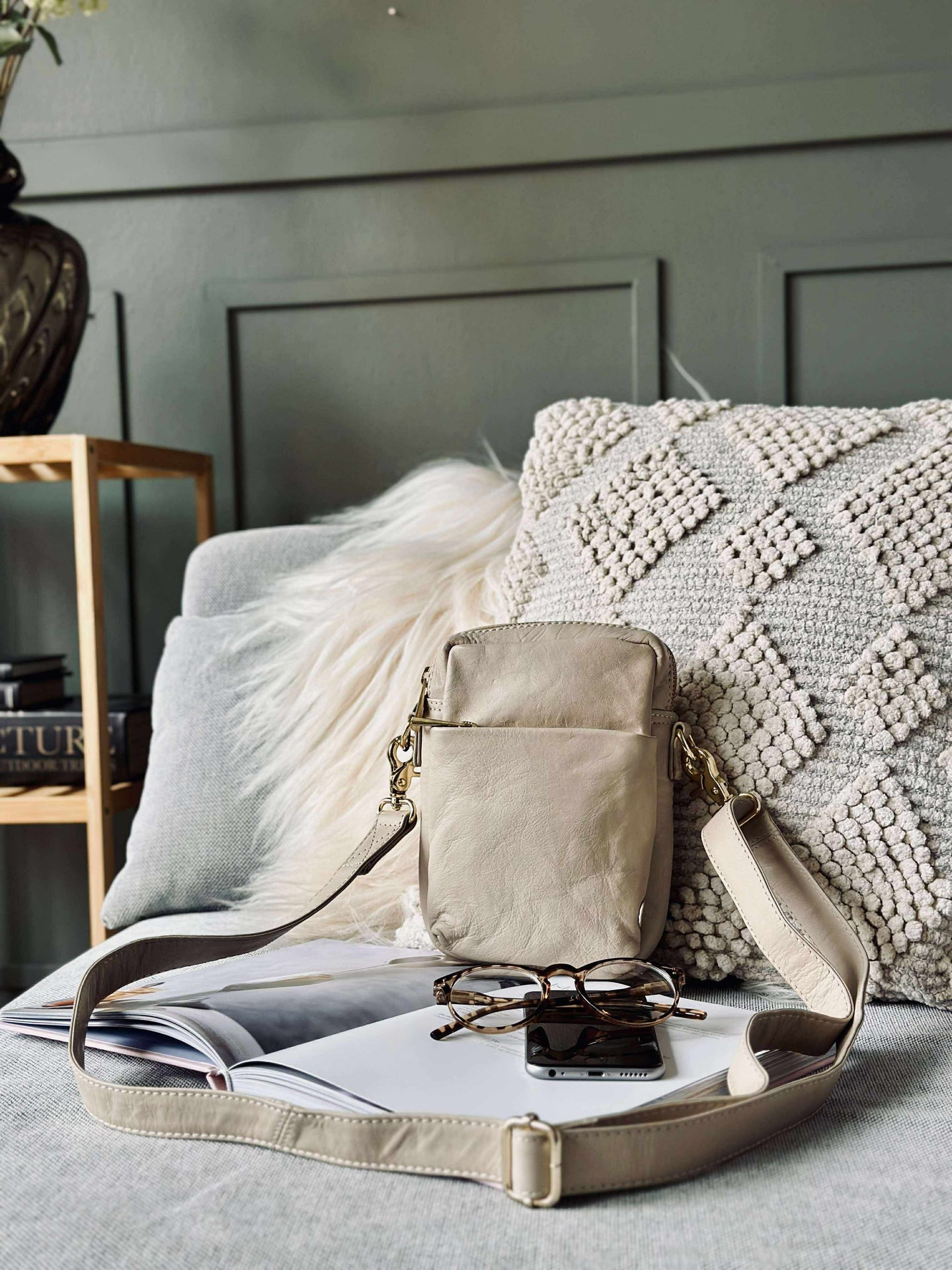 Handytasche Liva - Sand / Gold