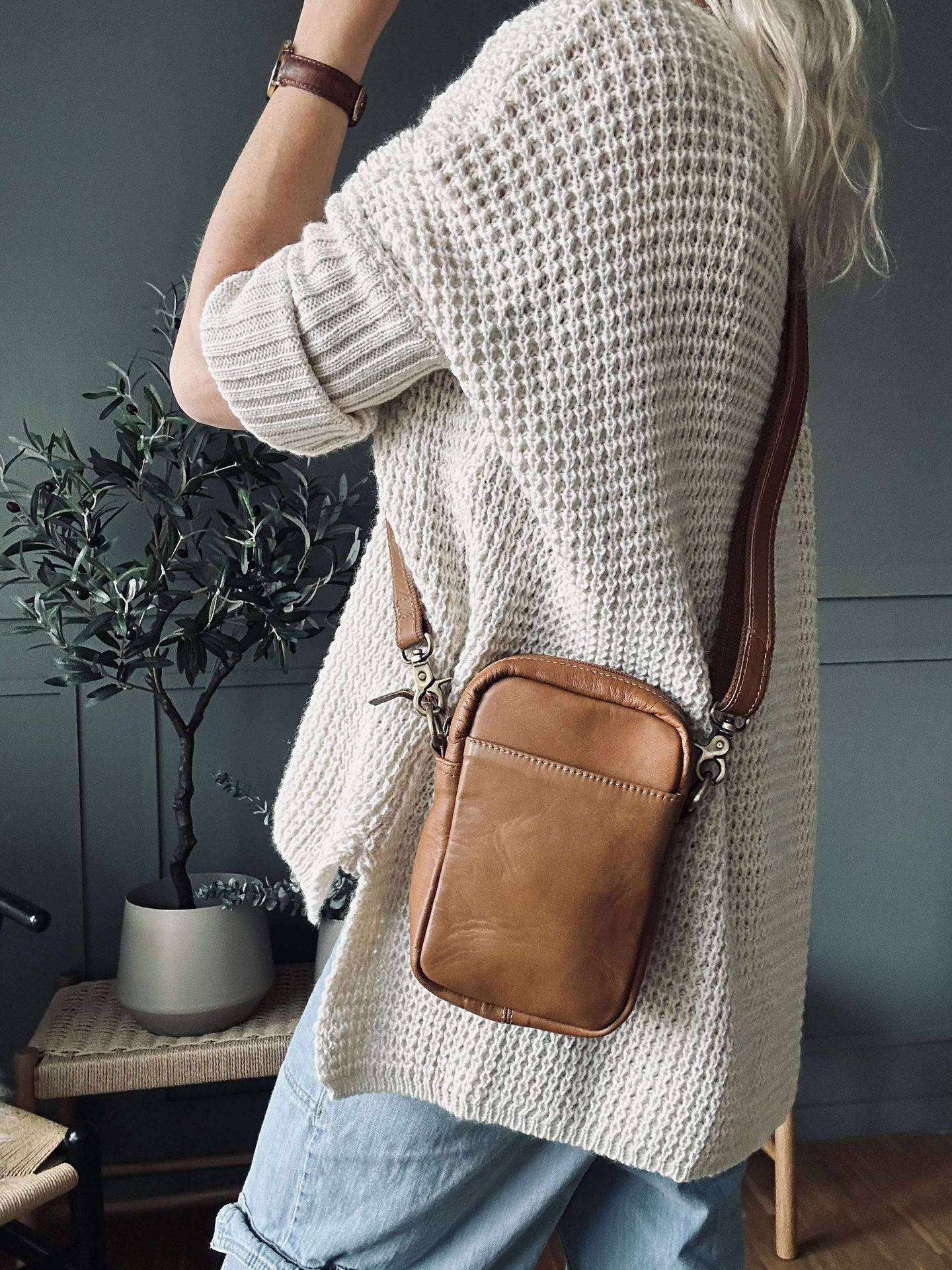 Handytasche Emma - Cognac